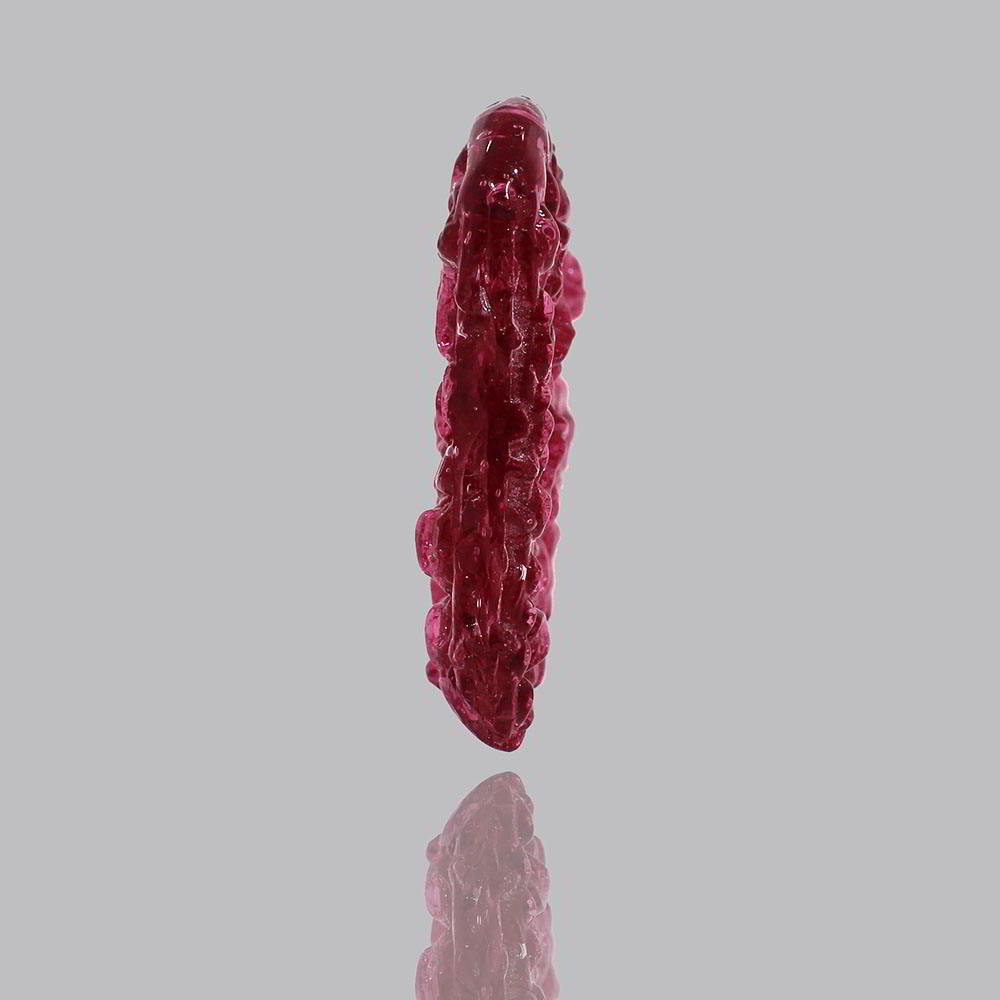 Pink Moldavite Fancy Free Size 566 Gram