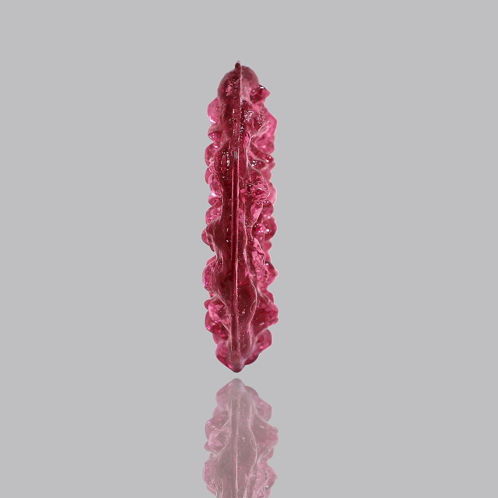 Pink Moldavite Fancy Free Size 540 Gram