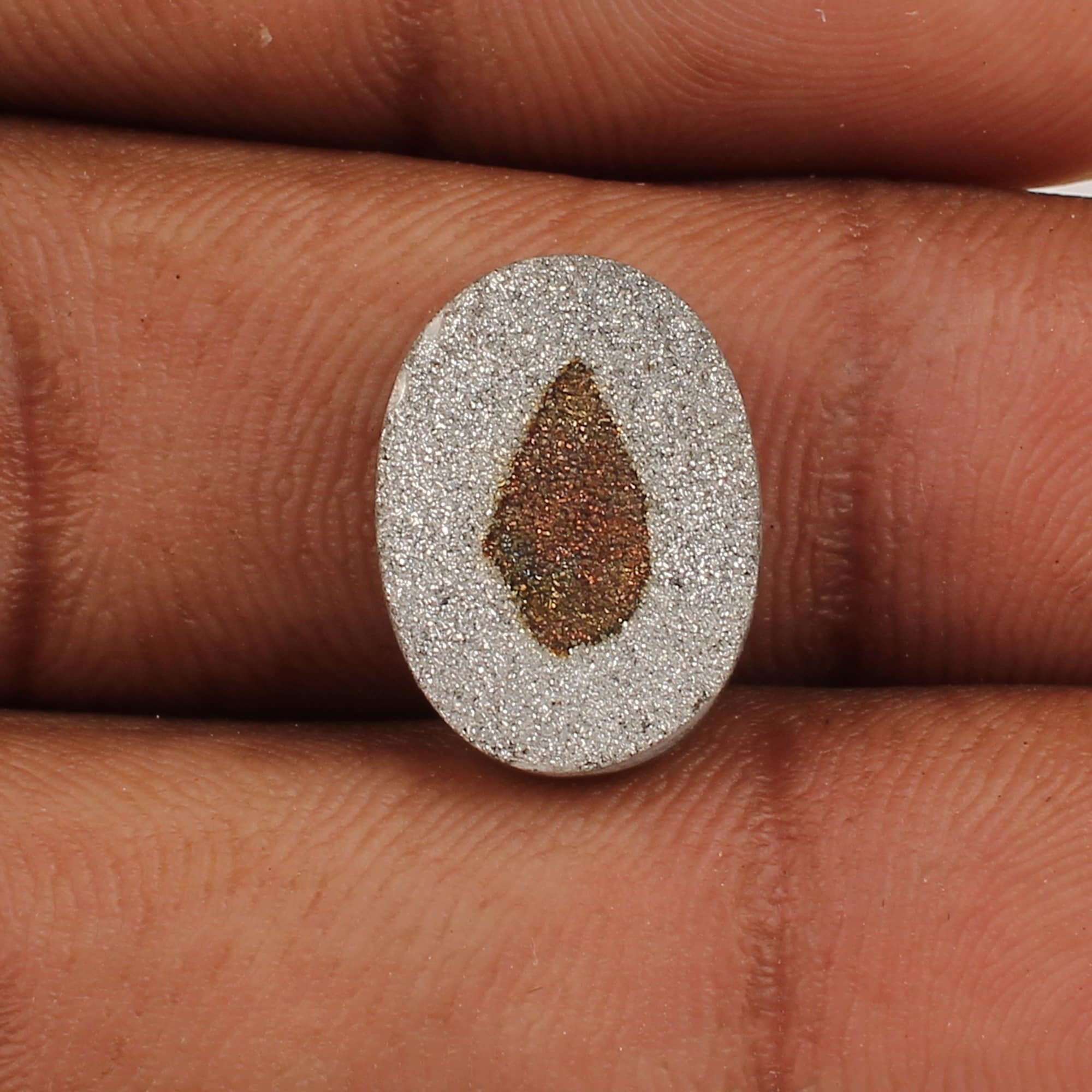 Bio Color Druzy 16x12mm Oval 760 Cts