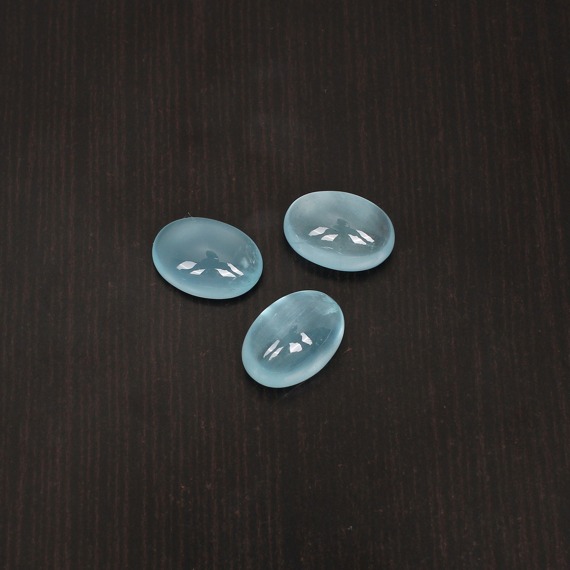 AAA Qualtiy Natural Aquamarine 10x14mm Oval Cabochon 580cts