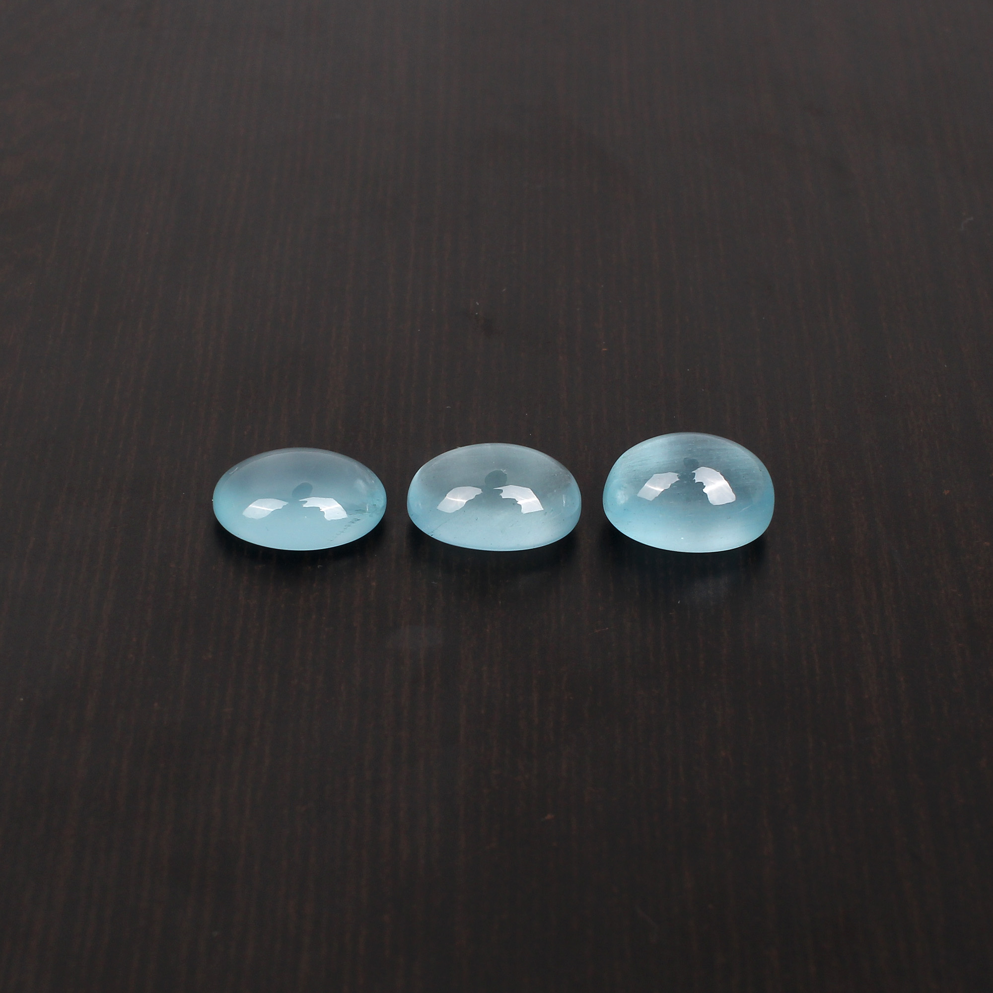 AAA Qualtiy Natural Aquamarine 10x14mm Oval Cabochon 580cts