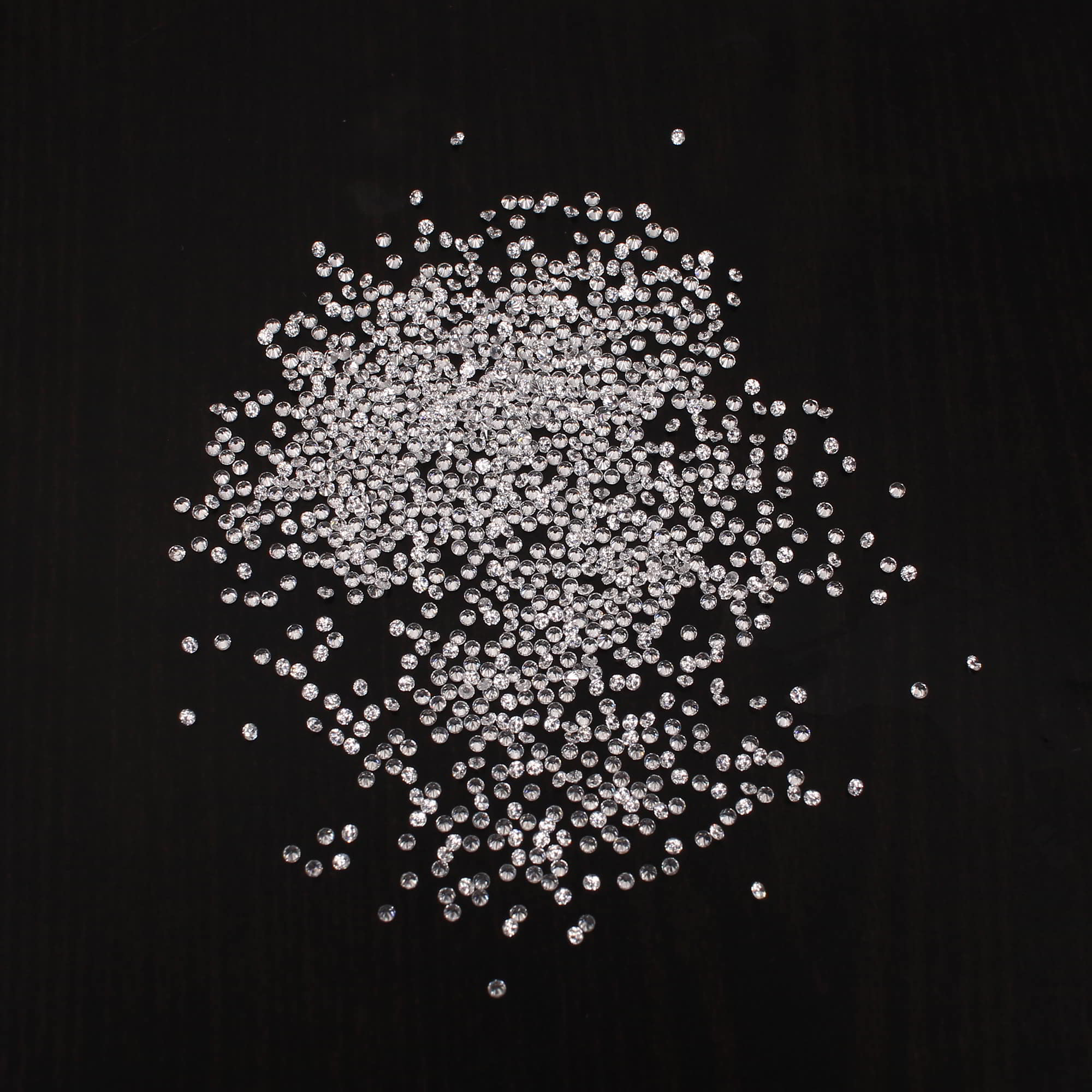 Cubic Zircon Round Brilliant Cut Gemstone