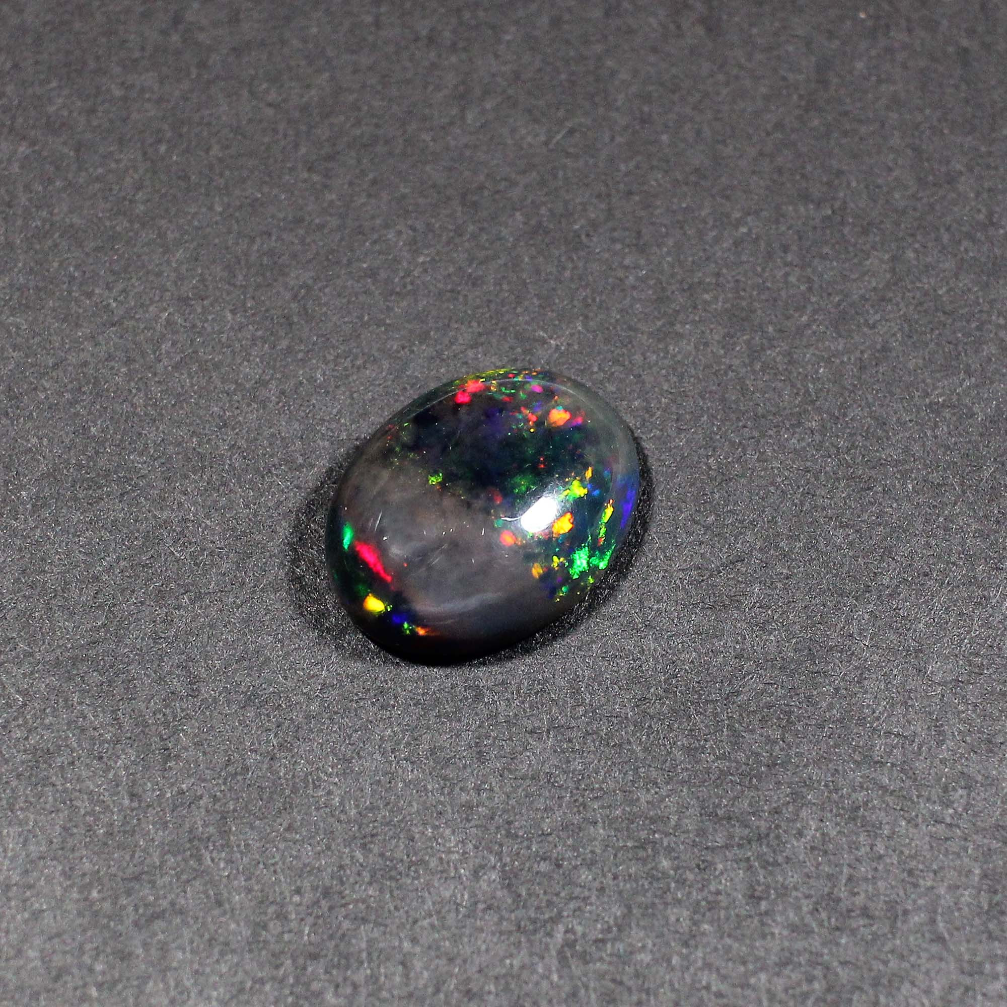 Natural Black Opal 16X13MM Oval Cabochon 490Cts 1 Piece Gemstone For Making Jewelry