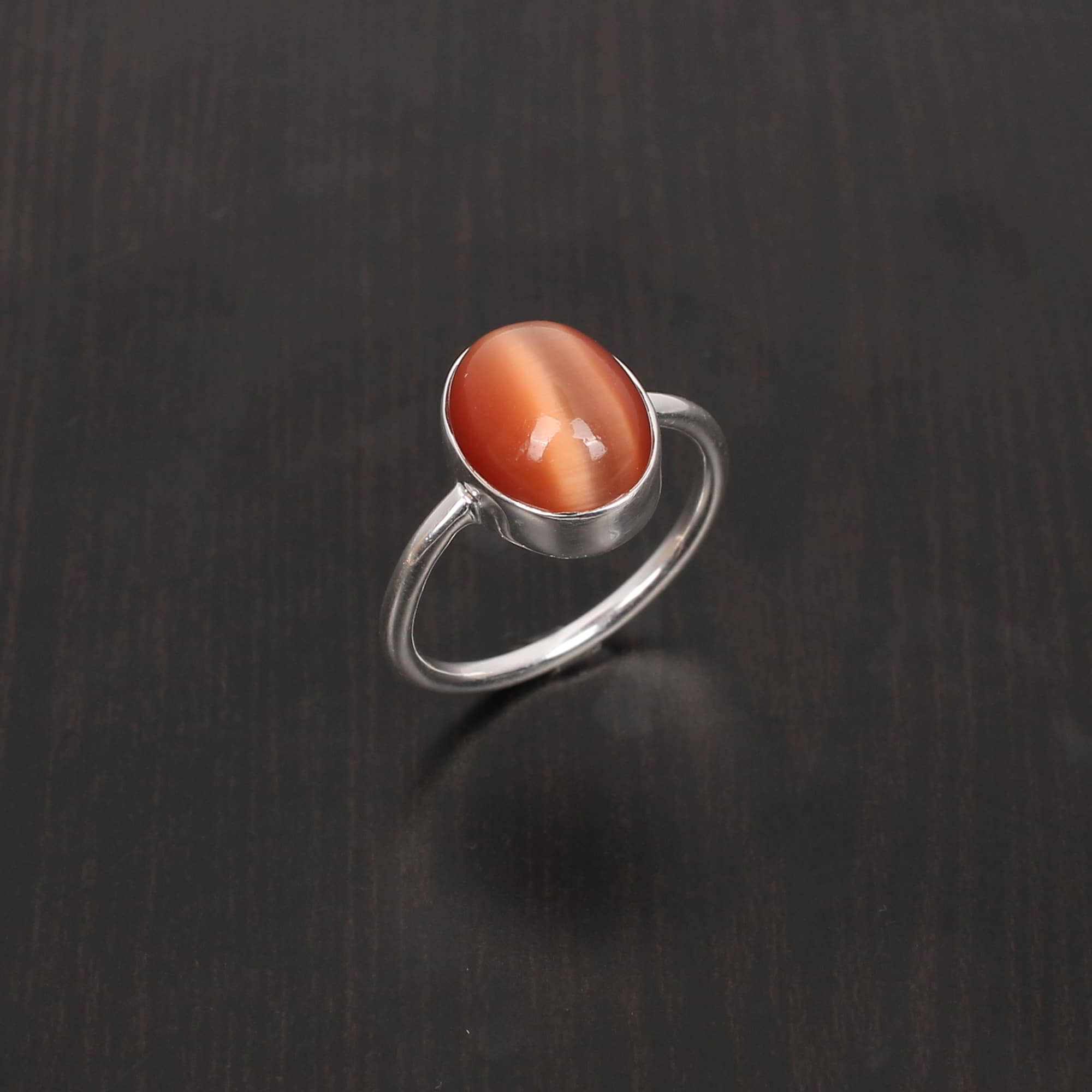 Red Cats Eye 12x9mm Oval Cab 353Gram 925 Sterling Silver Ring