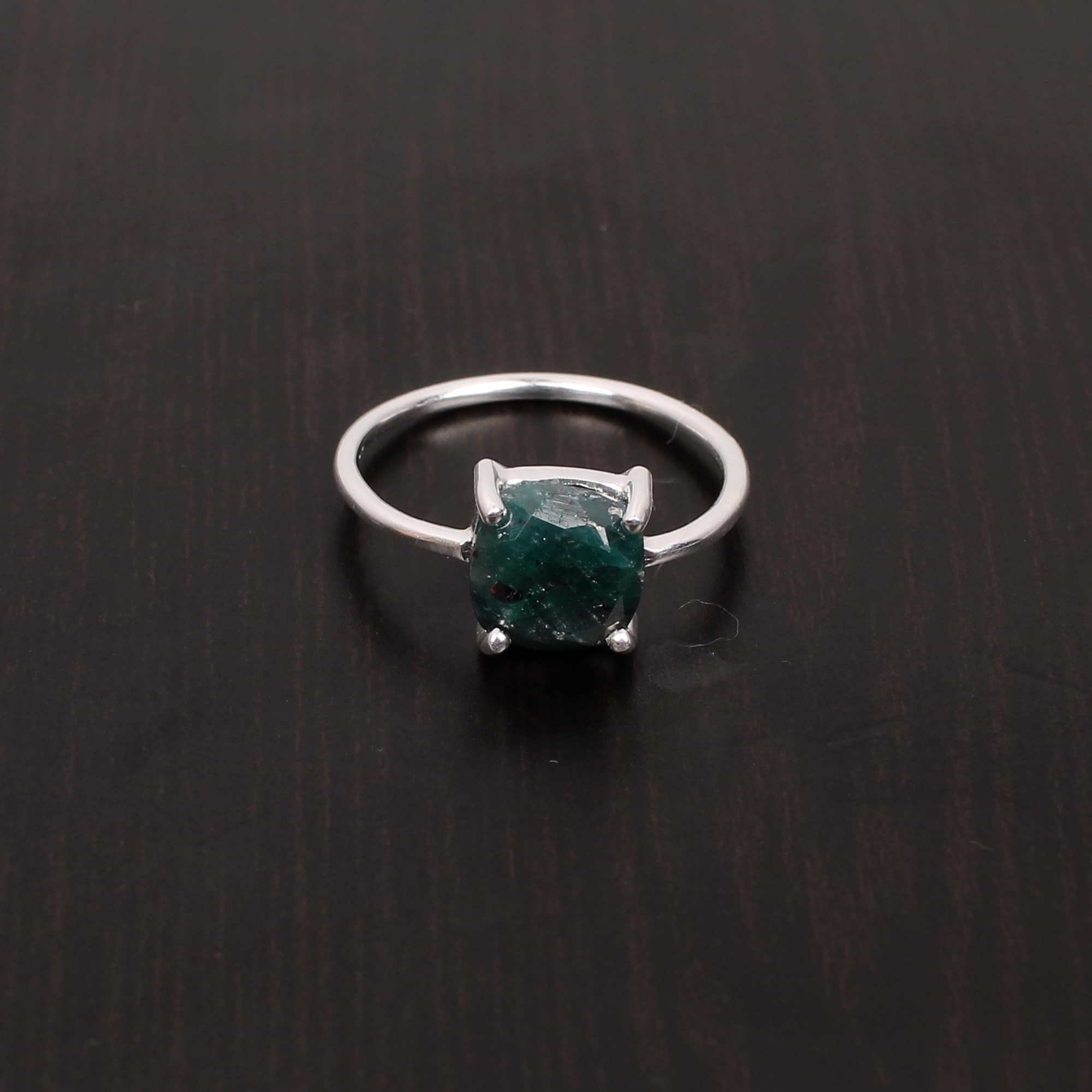 Emerald Corundum 8x8mm Cushion Cut 213Gram 925 Sterling Silver Ring