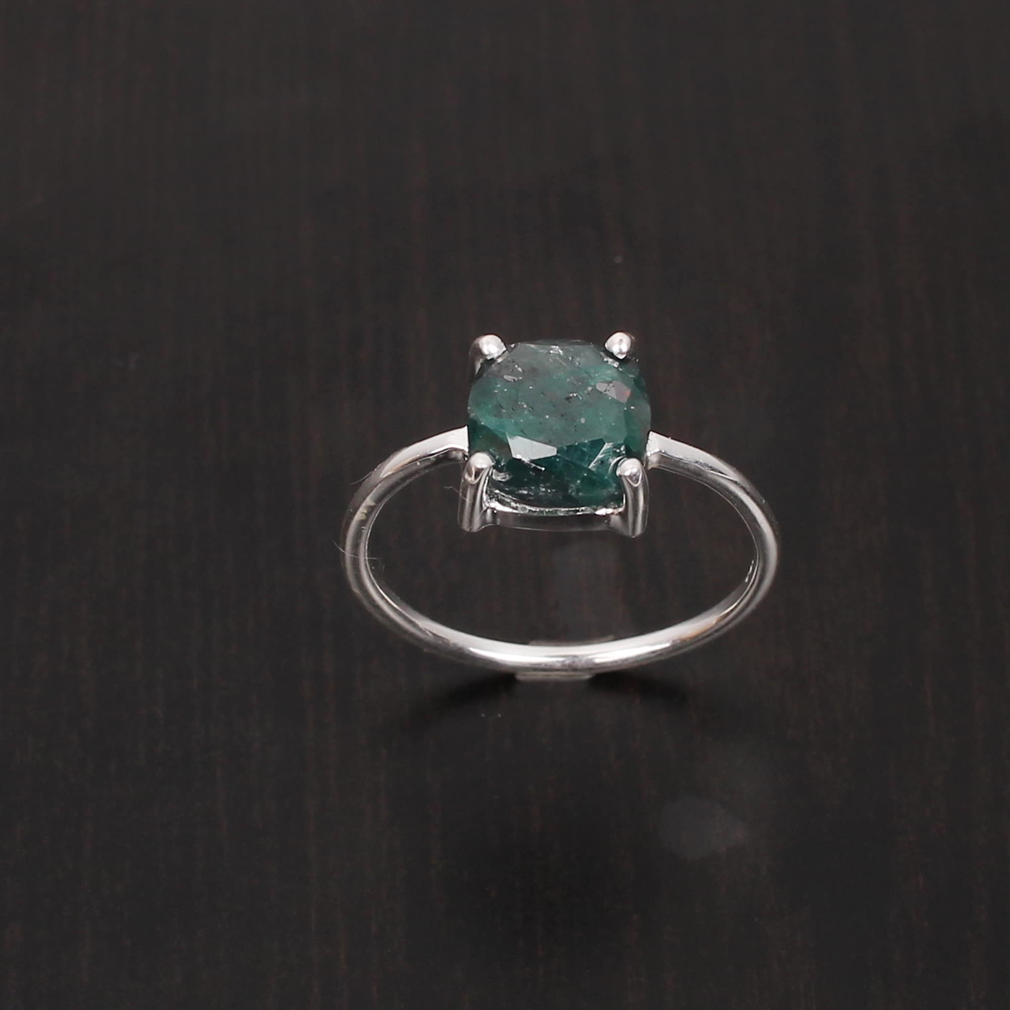 Emerald Corundum 8x8mm Cushion Cut 213Gram 925 Sterling Silver Ring