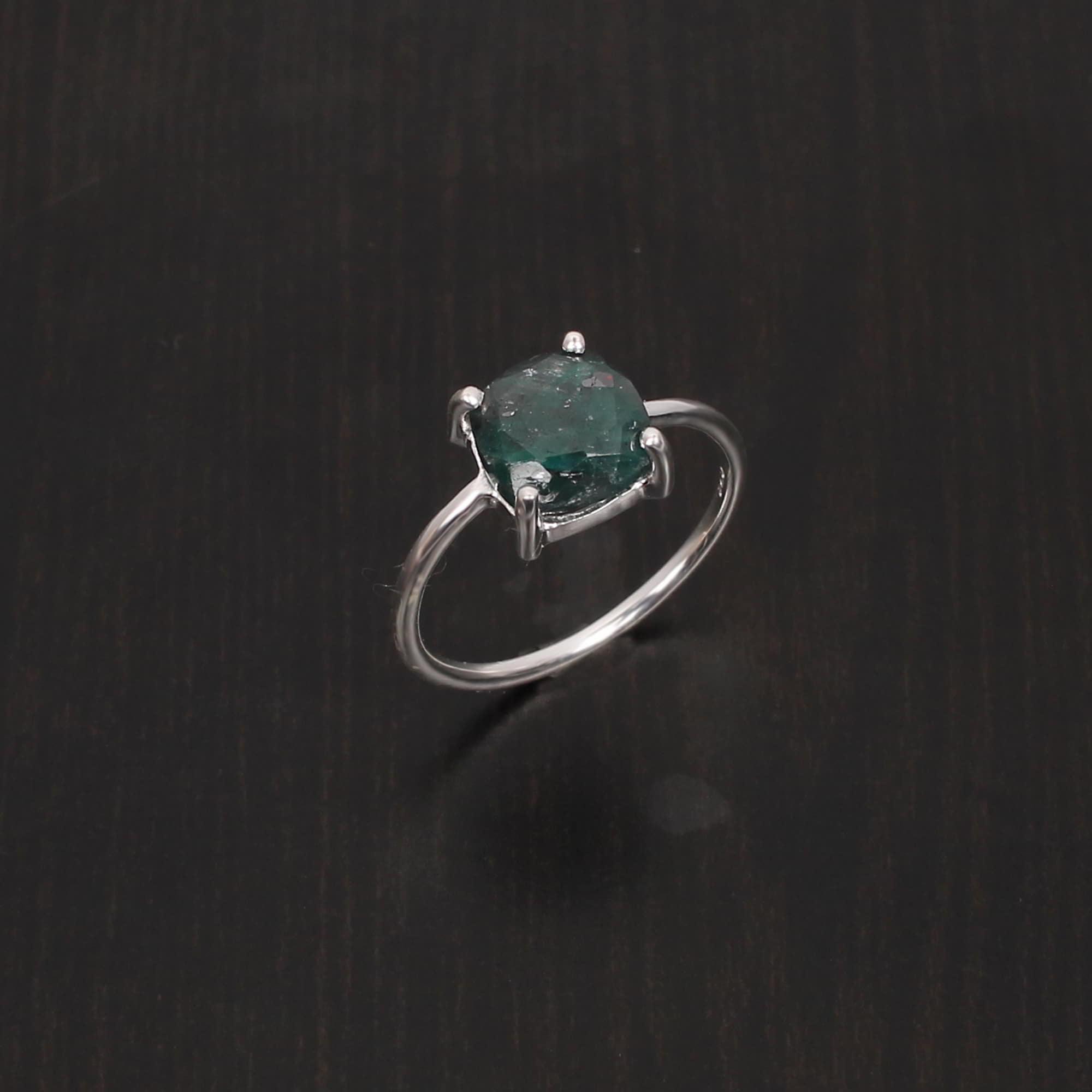 Emerald Corundum 8x8mm Cushion Cut 213Gram 925 Sterling Silver Ring