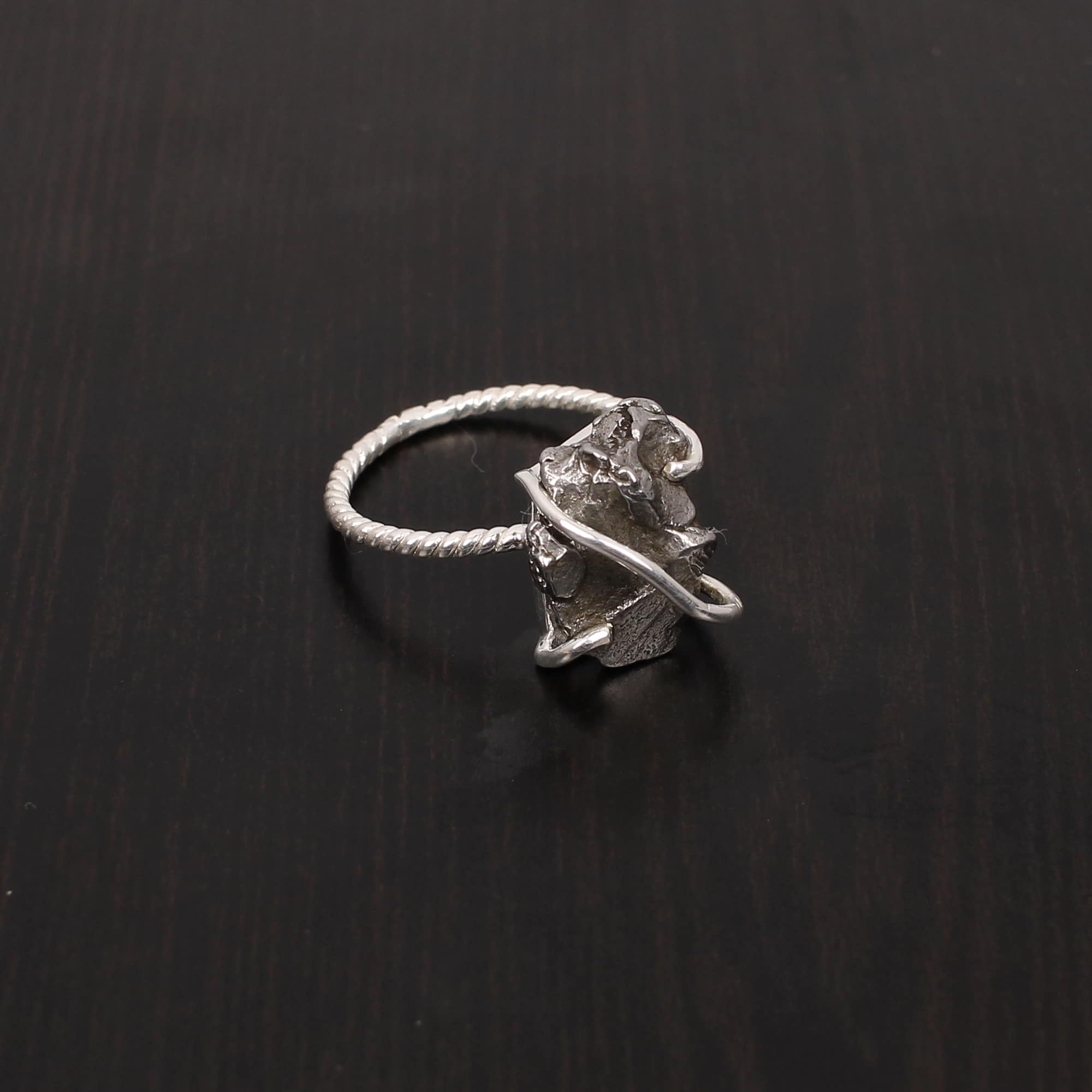 Meteorite 14x10mm Rough 451Gram 925 Sterling Silver Ring