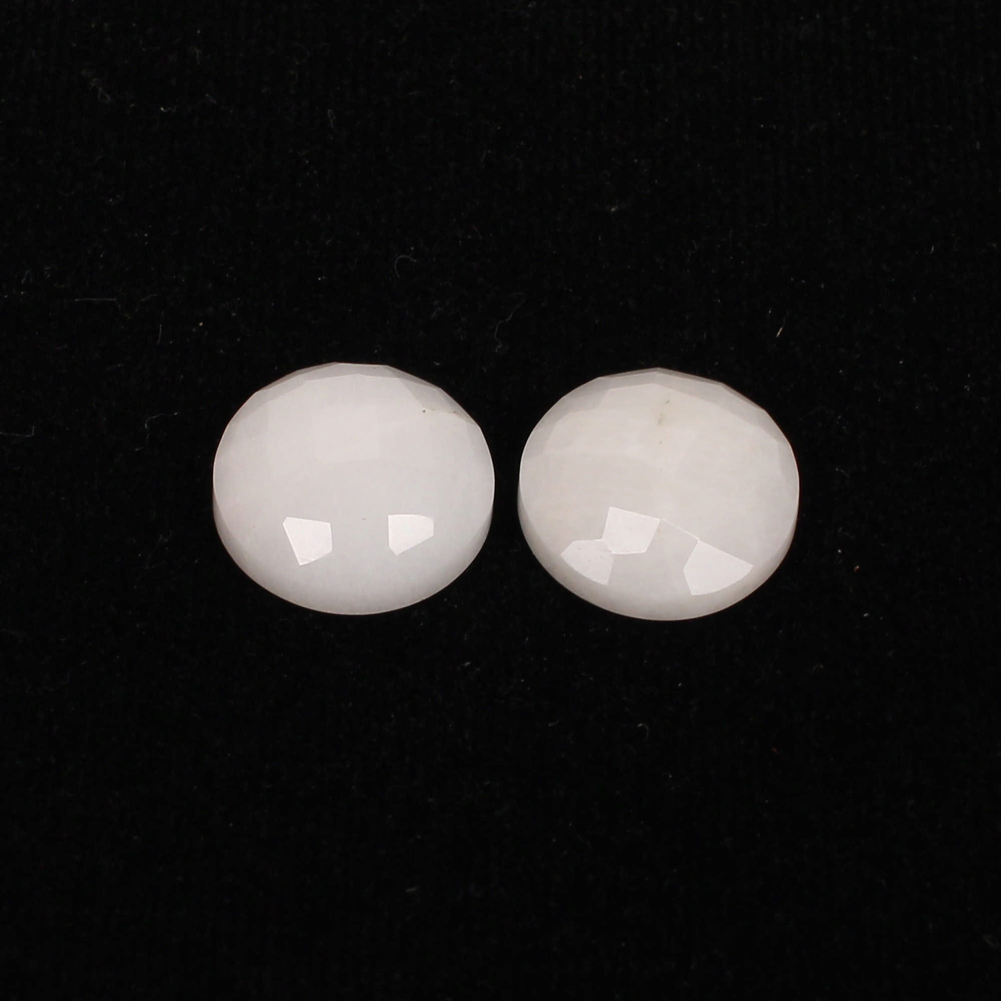 2Pes White King Agate 15mm Round Checker Cut 2100Cts