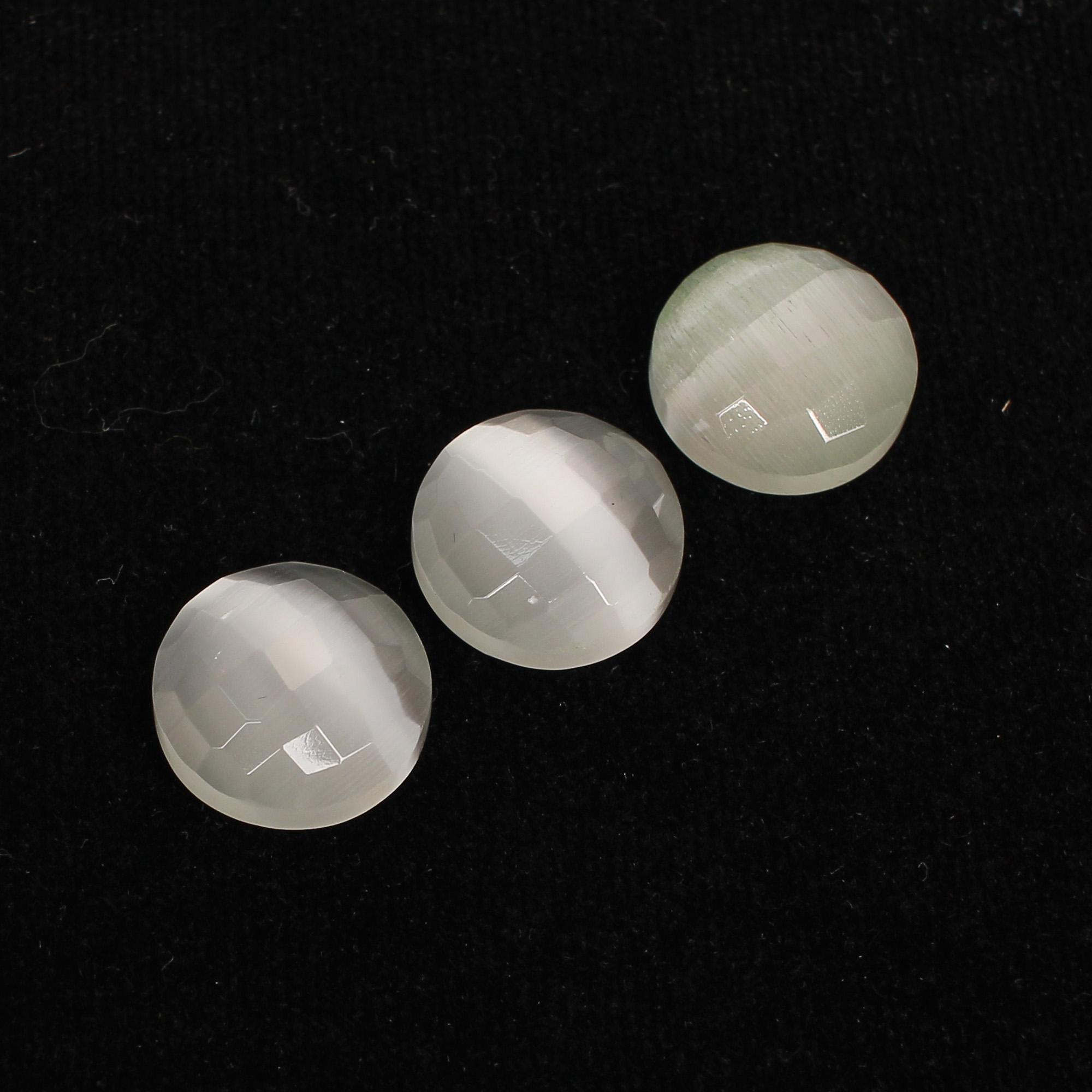 3Pcs White Cats Eye 15x15mm Round Checker Cut 3500cts