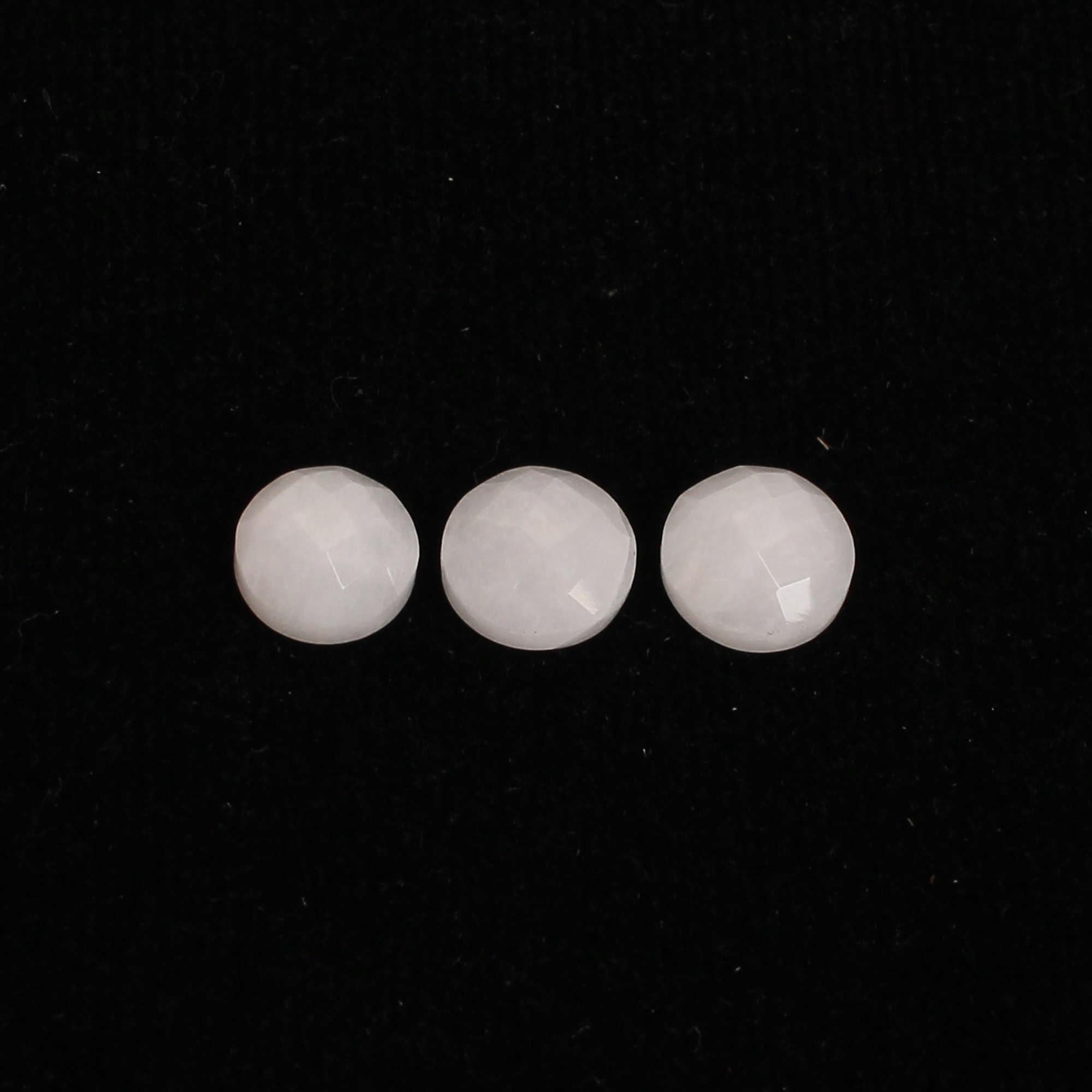 3Pes White King Agate 8mm Round Checker Cut 600Cts