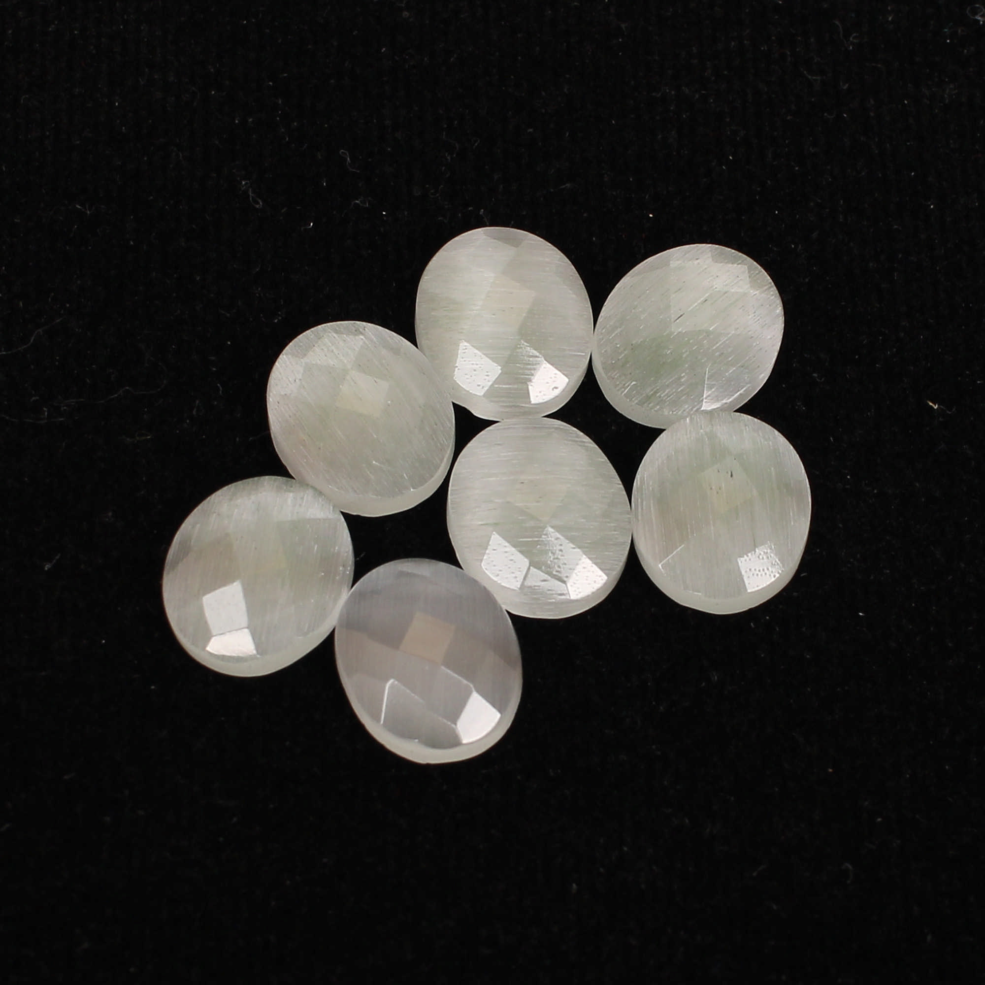 7Pes White Cats Eye 4x6mm Oval Checker Cut 4cts