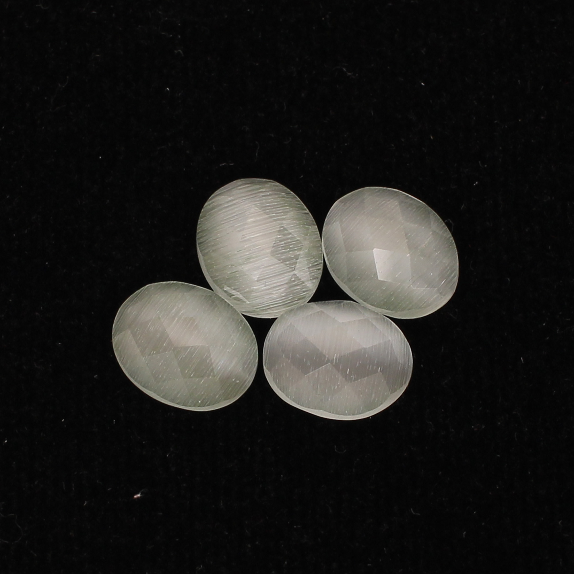 4Pcs White Cats Eye 10x8mm Oval Checker Cut 900cts