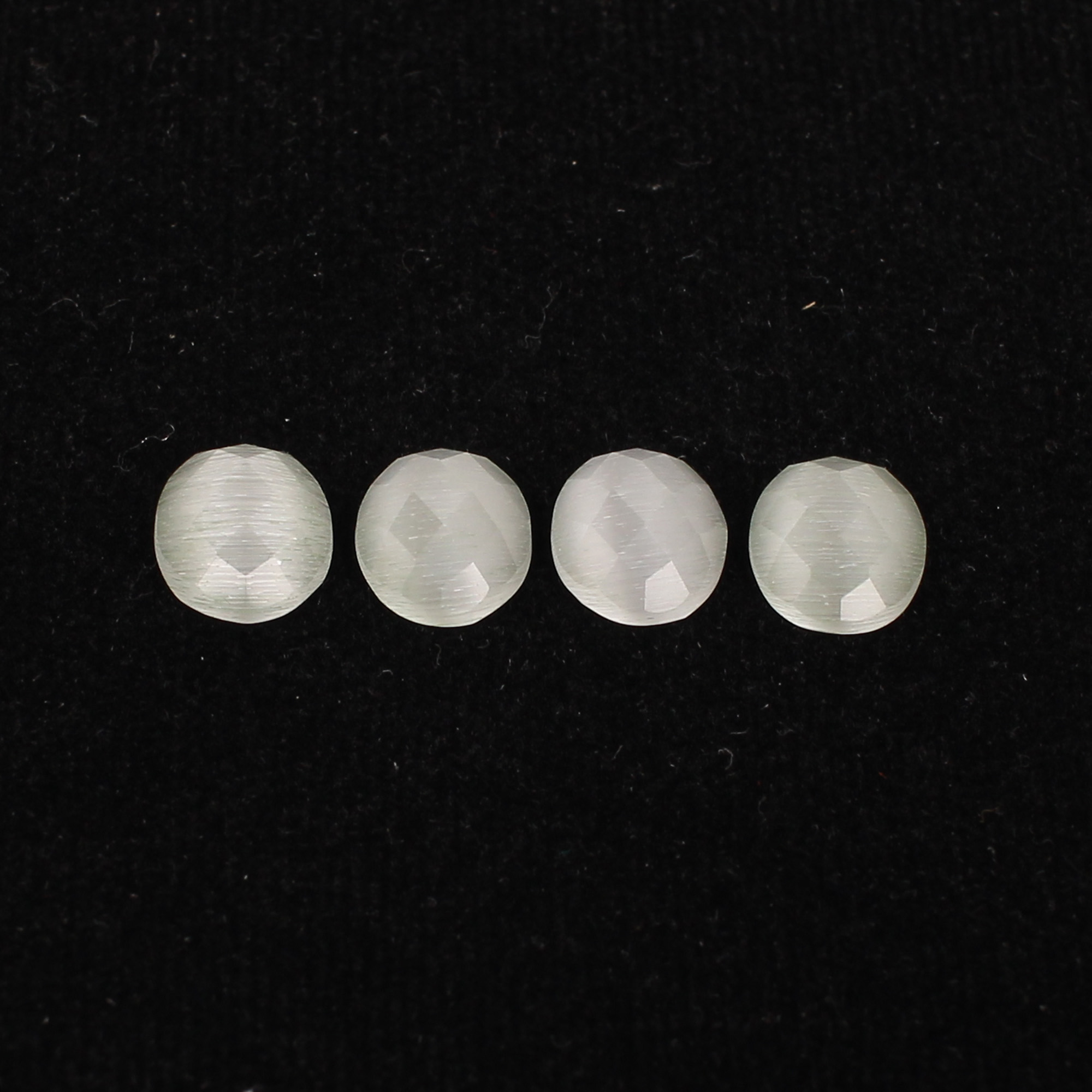 4Pcs White Cats Eye 10x8mm Oval Checker Cut 900cts
