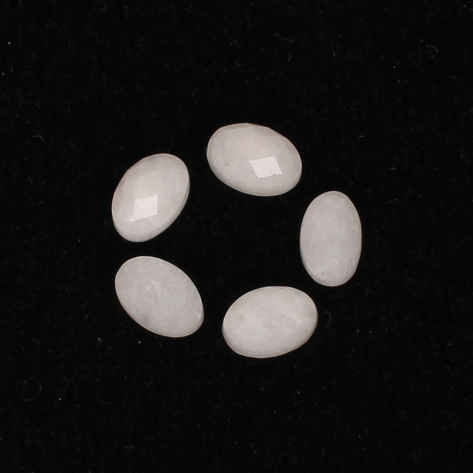 5Pes White Cats Eye 4x6mm Oval Checker Cut 300cts