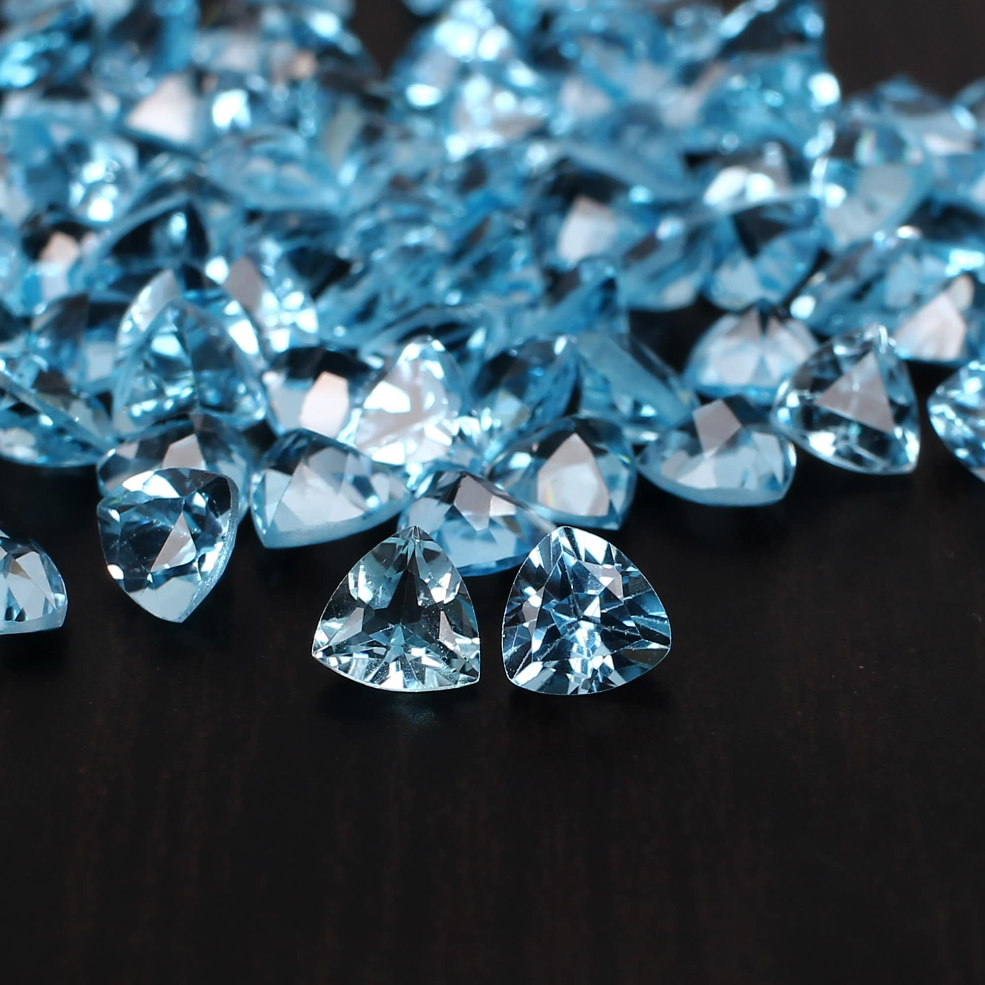 5 Pcs Natural Swiss Blue Topaz 4x4mm Trillion Faceted Cut 110 Cts