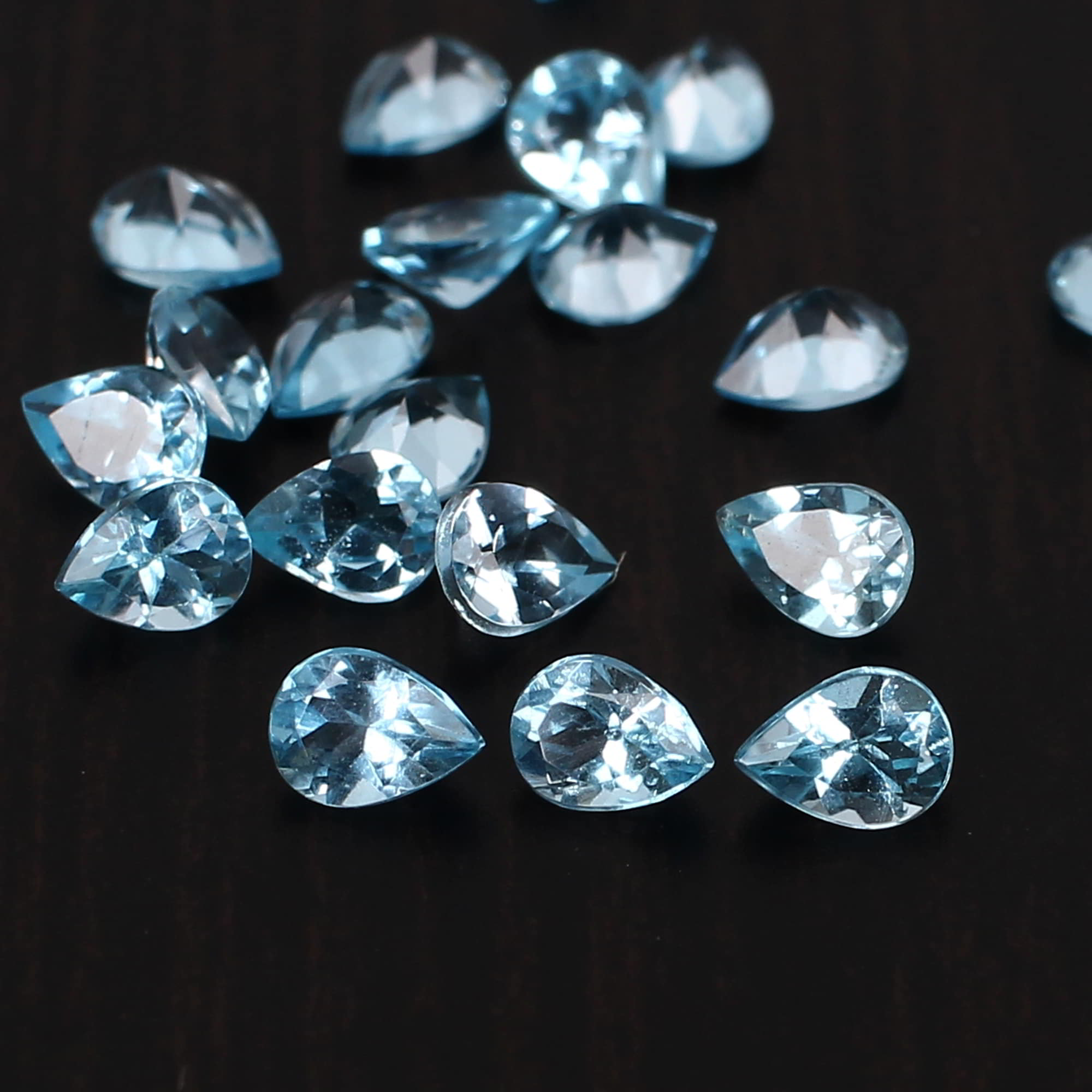 5 Pcs Natural Swiss Blue Topaz 4x3mm Pear Faceted Cut 1 Cts