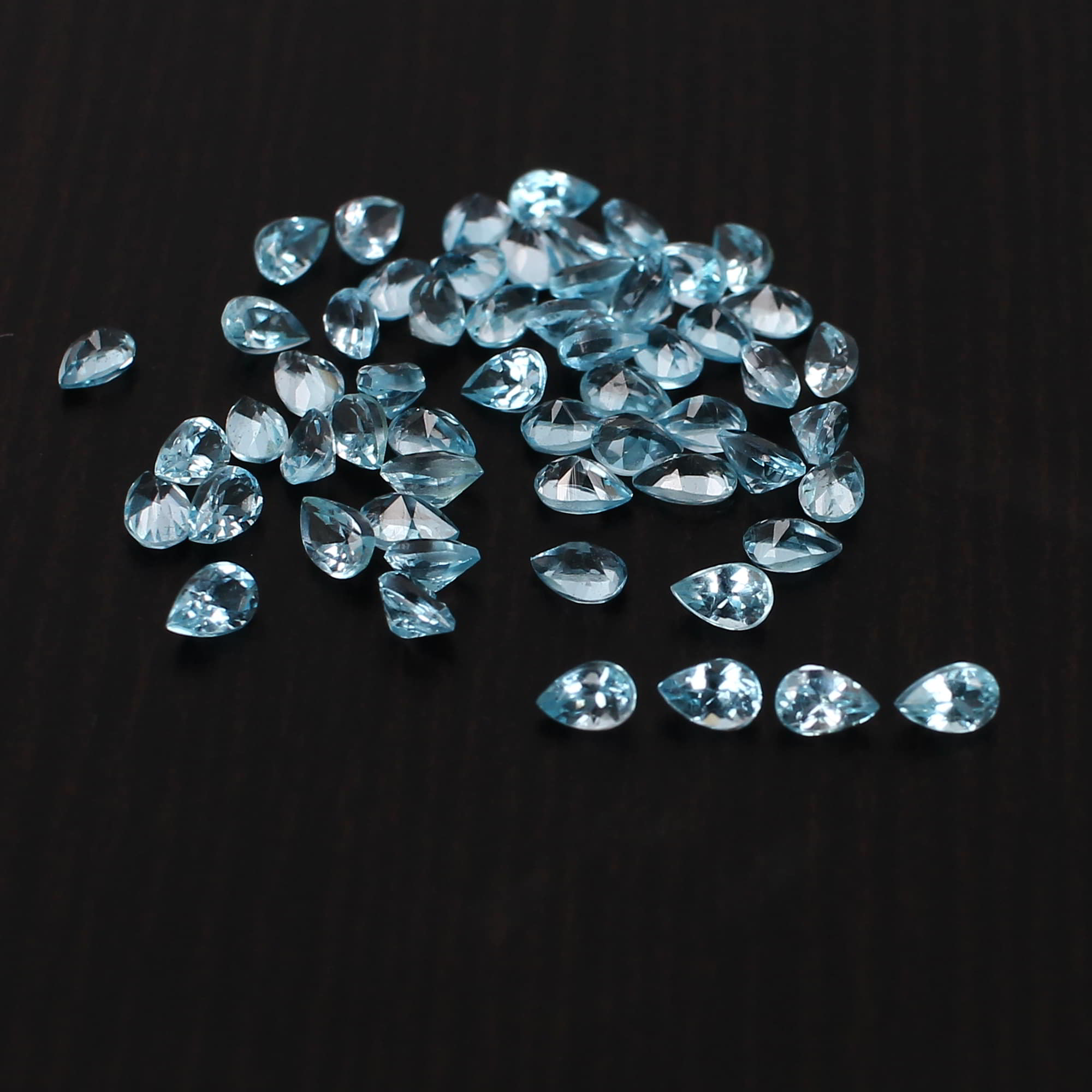 5 Pcs Natural Swiss Blue Topaz 3x2mm Pear Faceted Cut 035 Cts