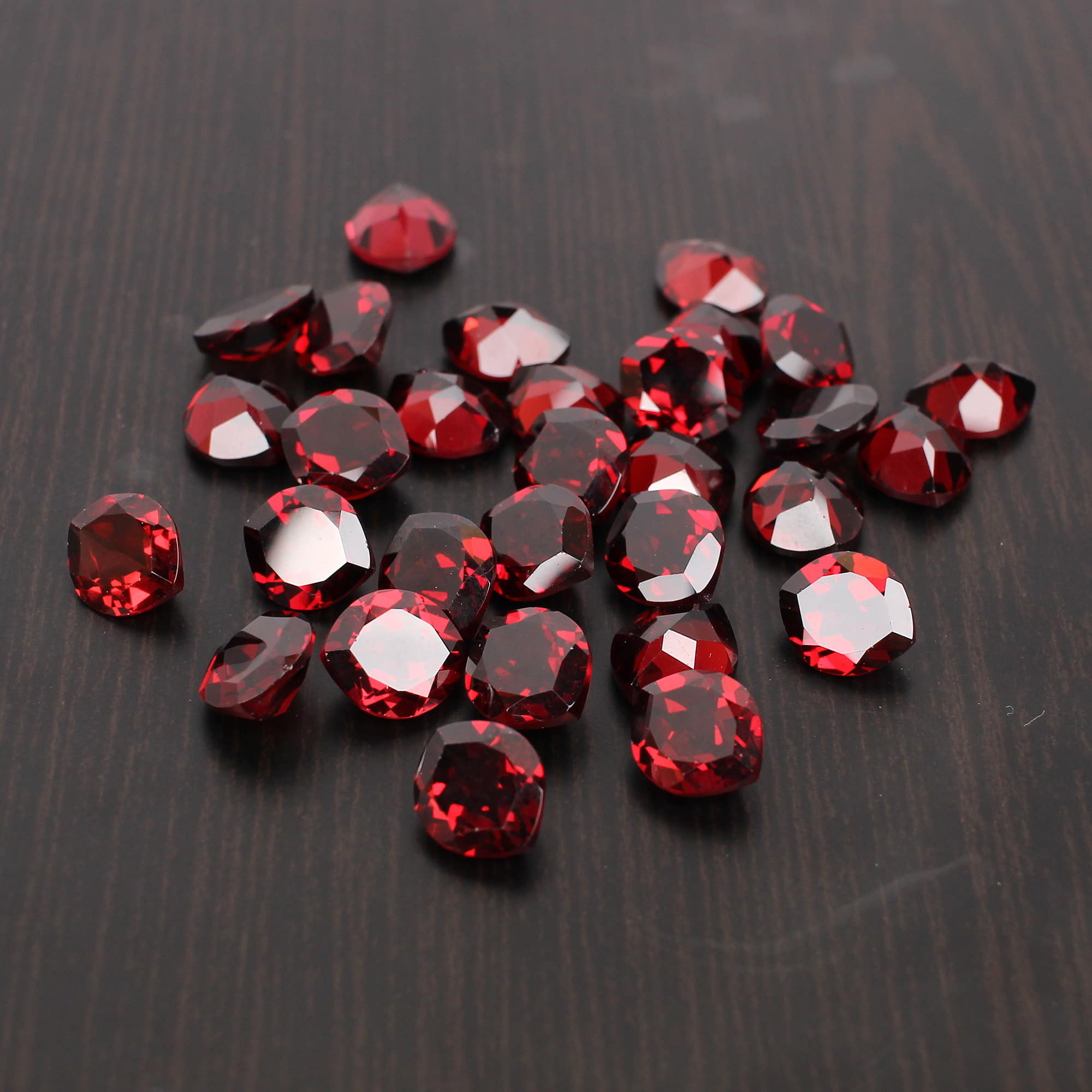 30 pcs Natural Mozambique Garnet 8x9mm Marquise Faceted Cut 82 cts
