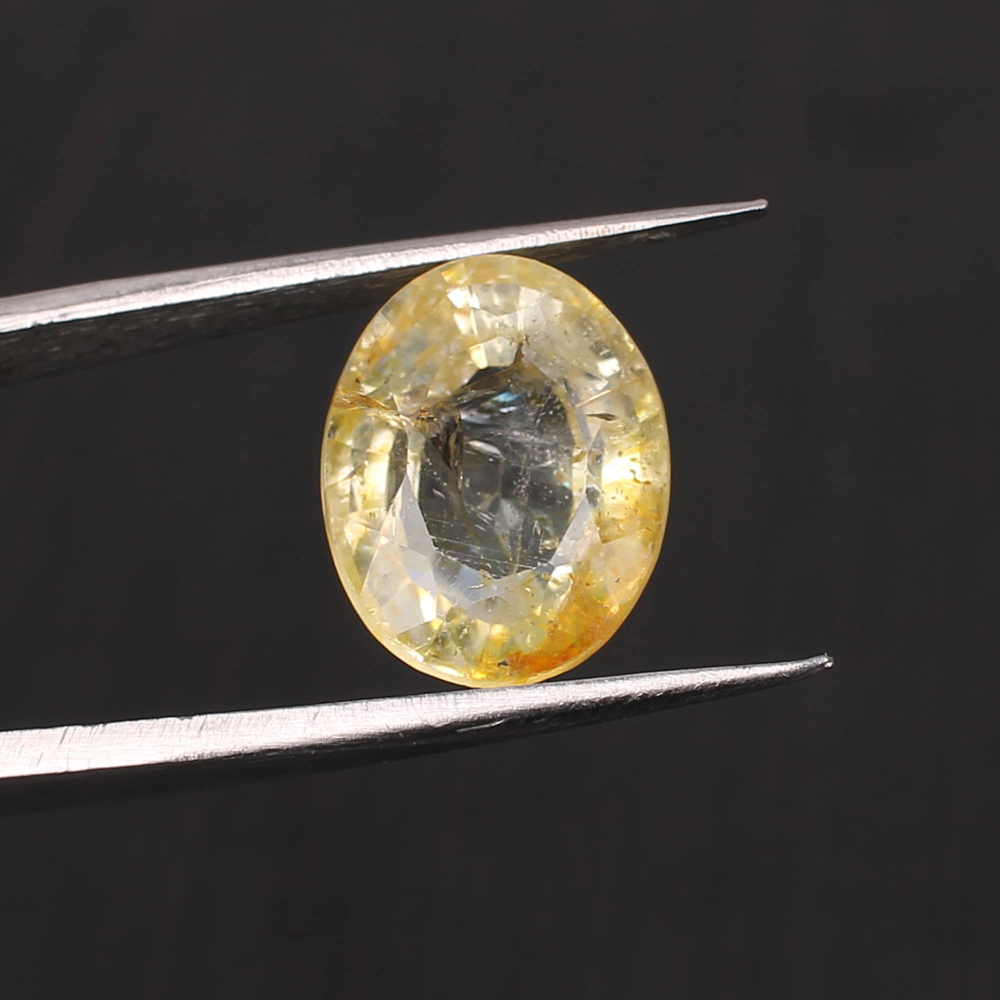 Yellow Sapphire 13x11mm Oval Faceted Cut 910 Cts