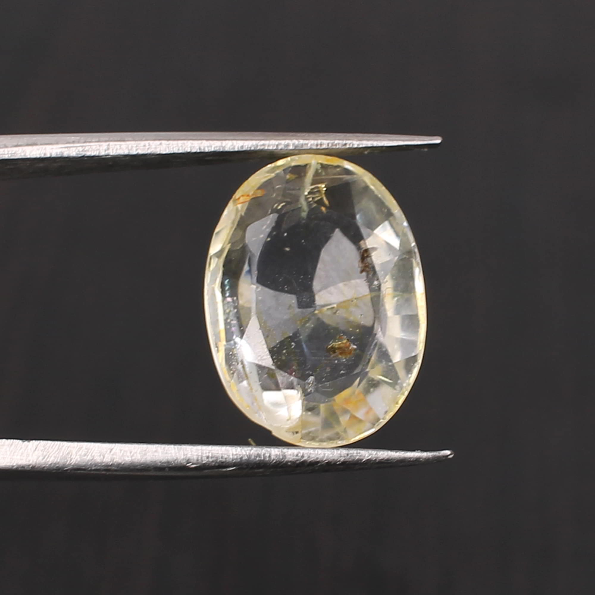 Yellow Sapphire 14x10mm Oval Faceted Cut 565 Cts