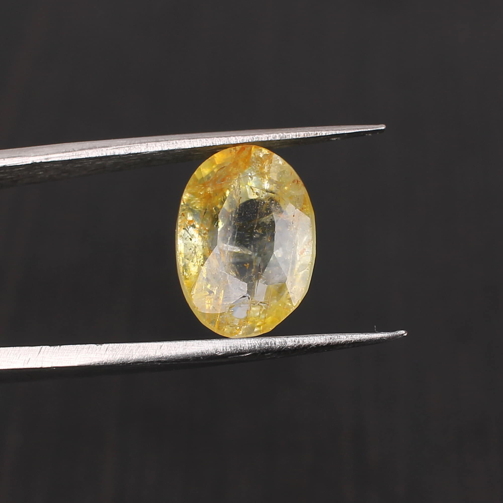 Yellow Sapphire 13x9mm Oval Faceted Cut 785 Cts