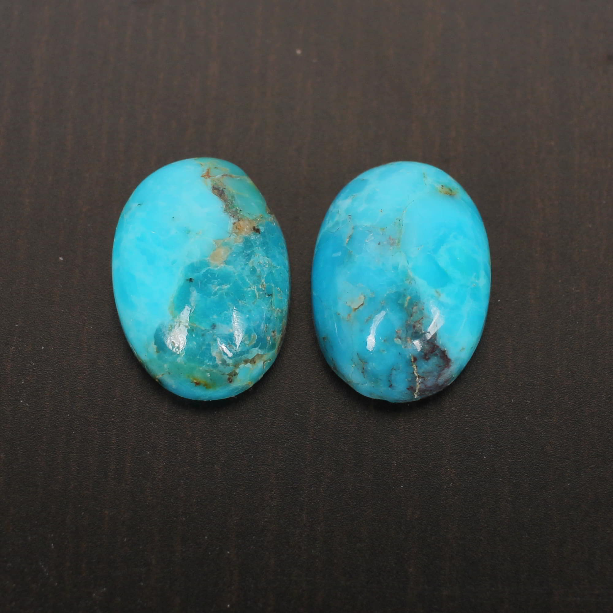 Natural American Turquoise 14x10mm Oval Cabochon 560 Cts