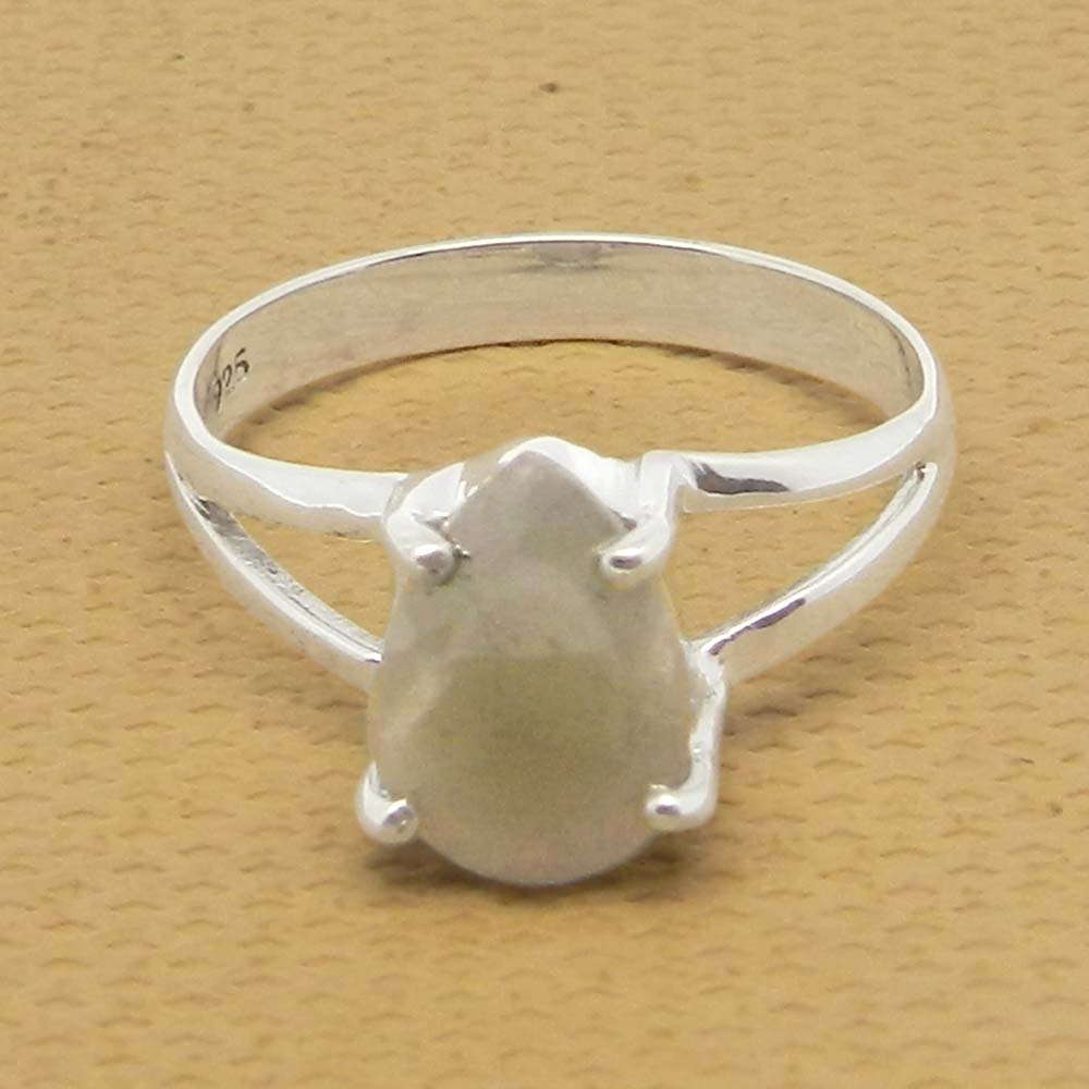 Nylon Aventurine 10x7mm Pear 18k Gold Plated Silver Prong Set Ring