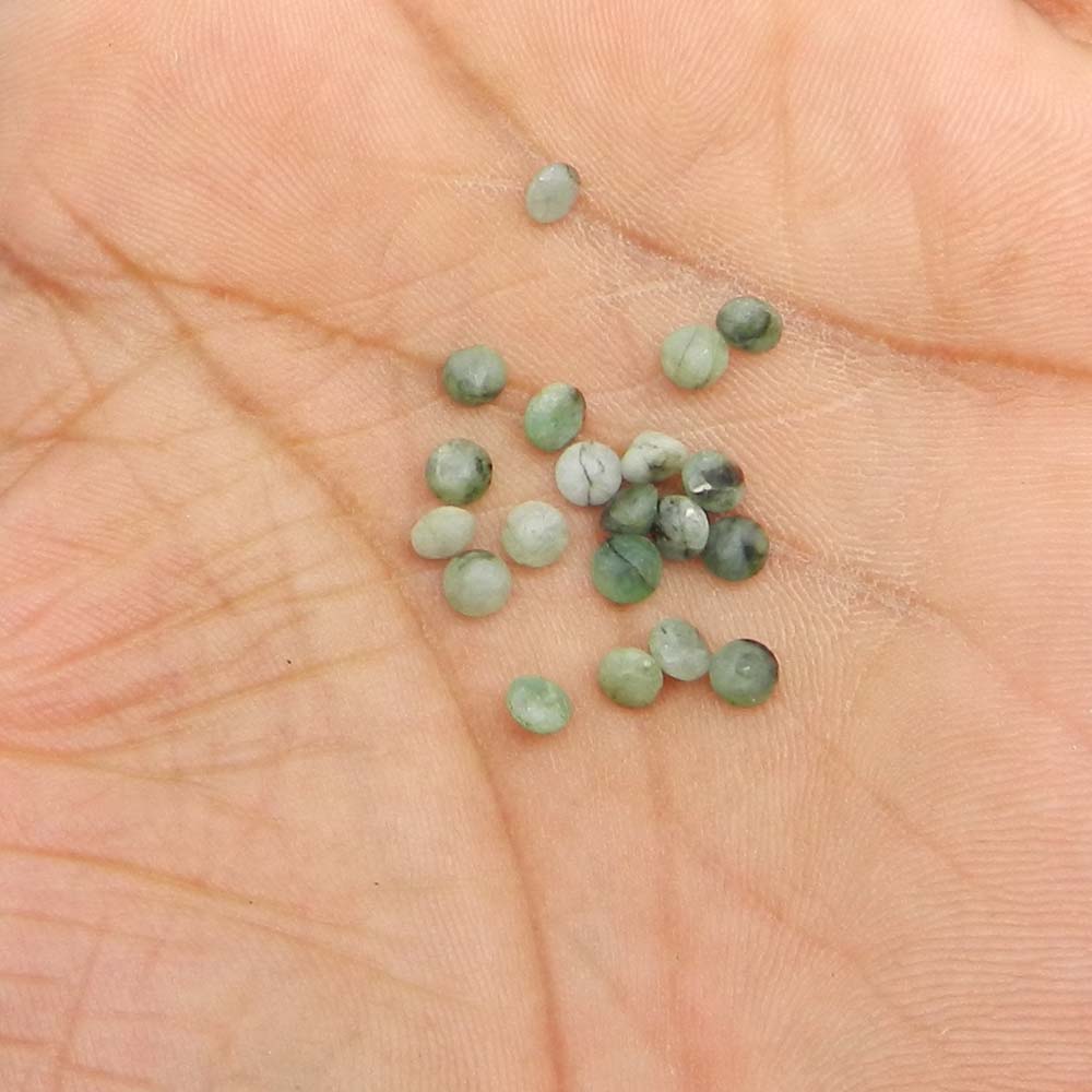 Sakota Emerald 4mm Round Cut 040 Cts