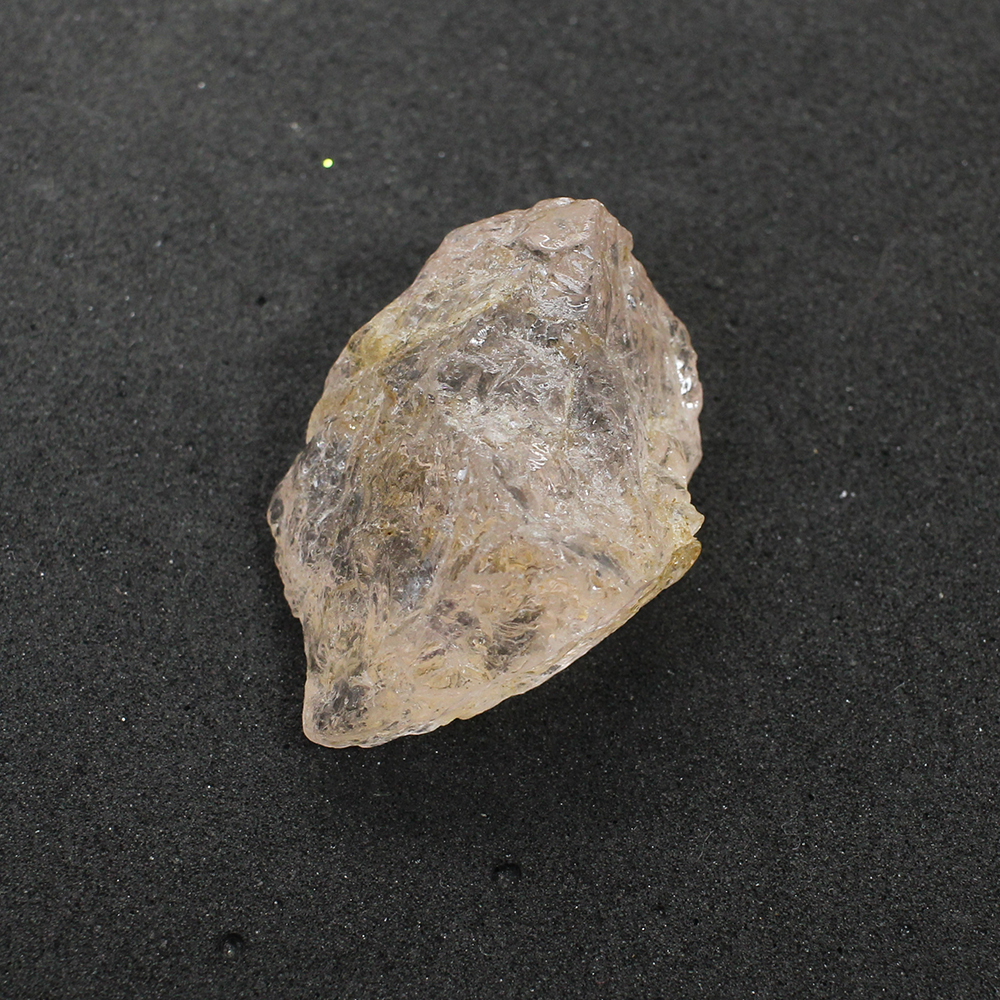 Natural Morganite 34x23mm Rough 6280 Cts