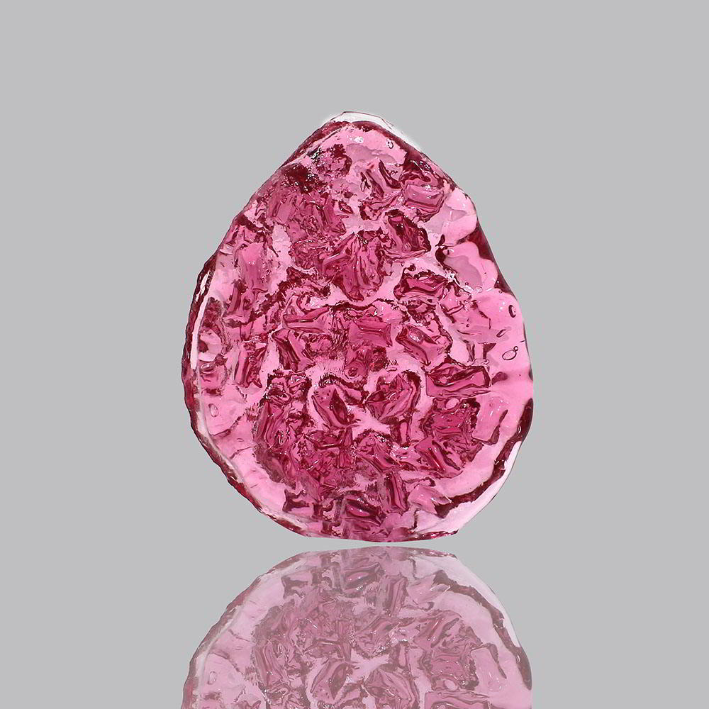 Chinese Pink Moldavite Fancy Free Size 558 Gram