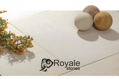Royale Stones