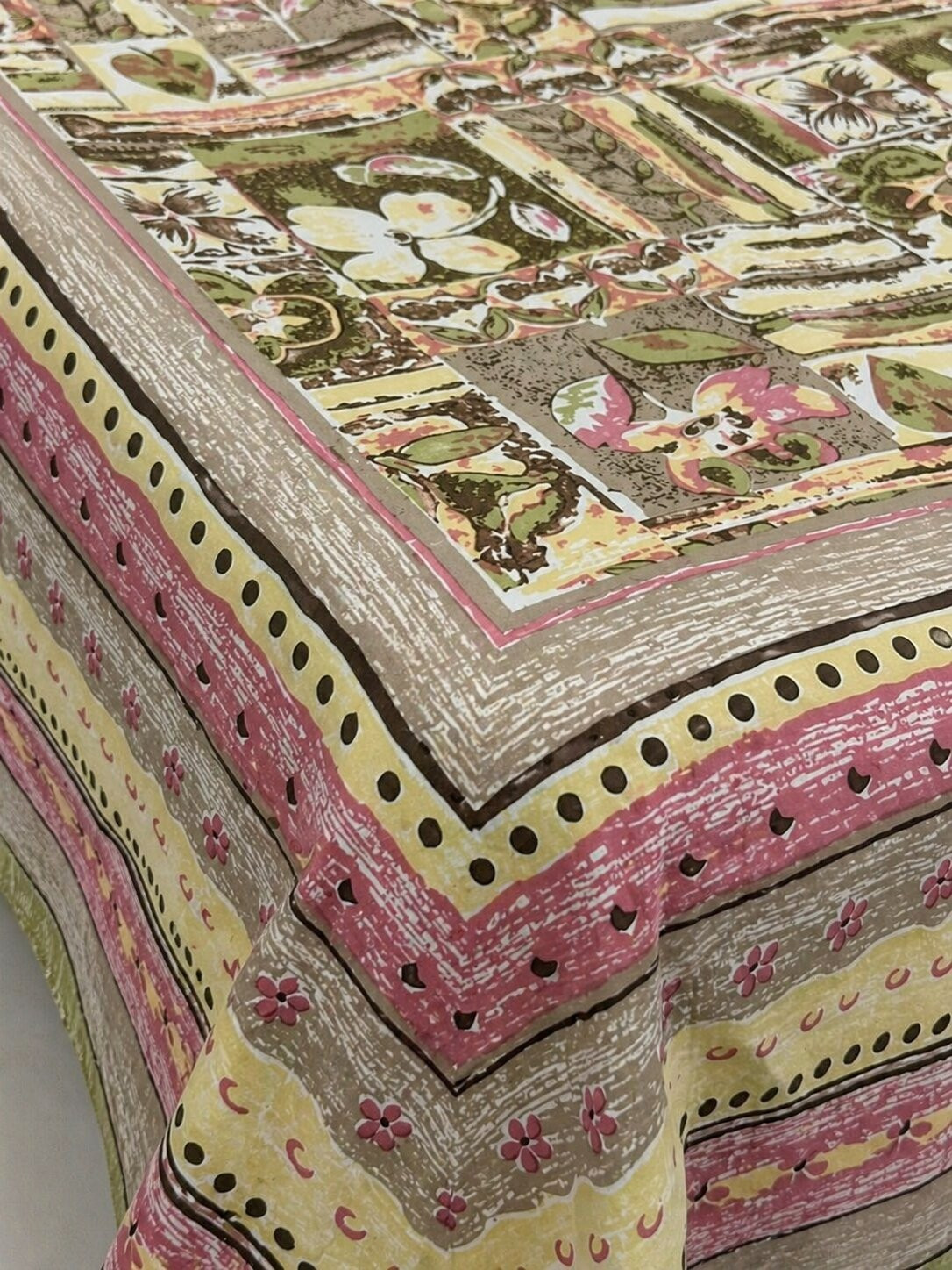 Heritage Mosaic  Pure Cotton Super King Size Bedsheet