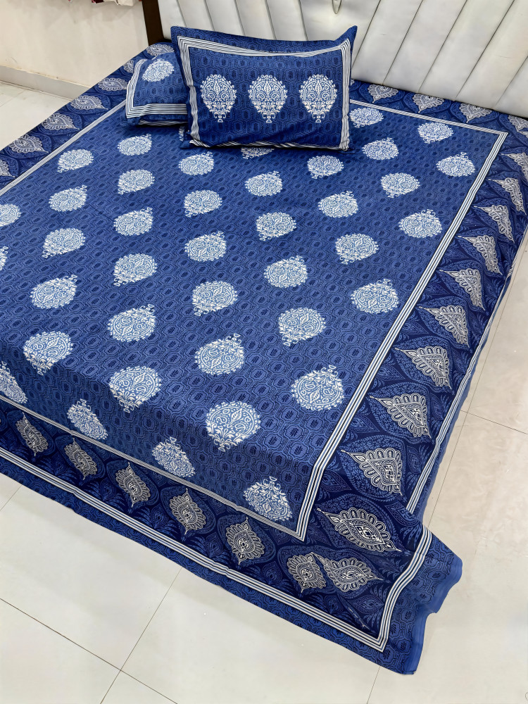 Image of Leaf Sapphire Queen Size Bedsheet