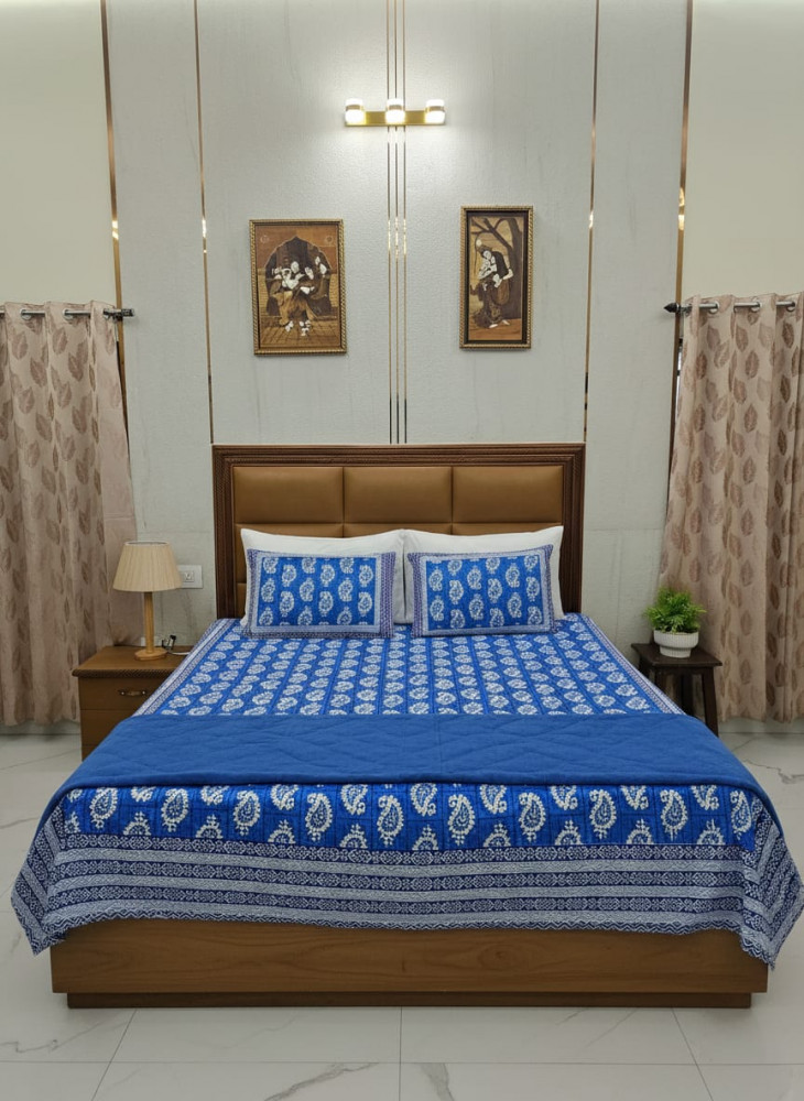 Image of Neelkamal  Queen  Size Bedsheet