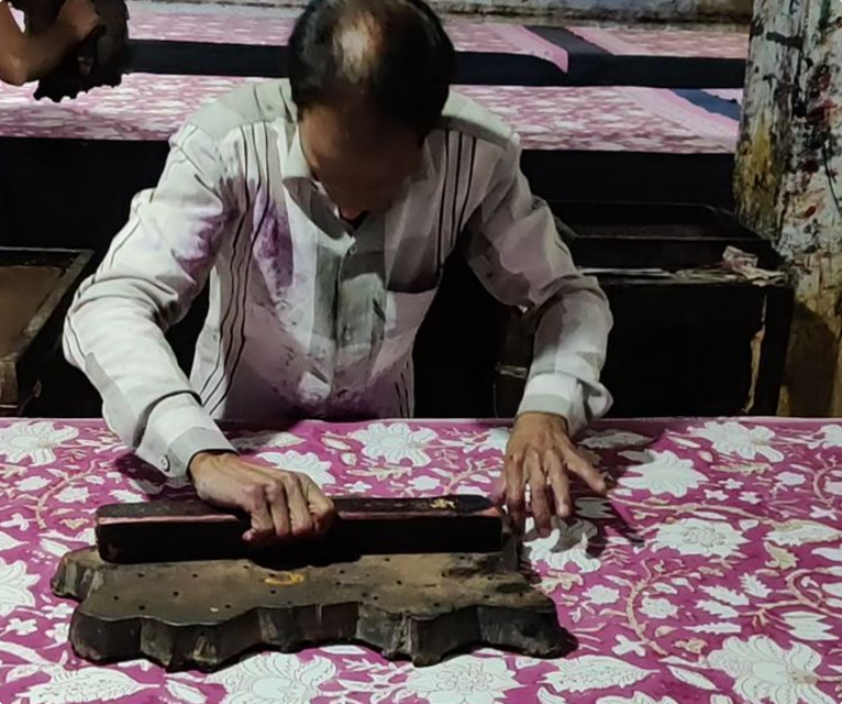 The art of weaving, mastered