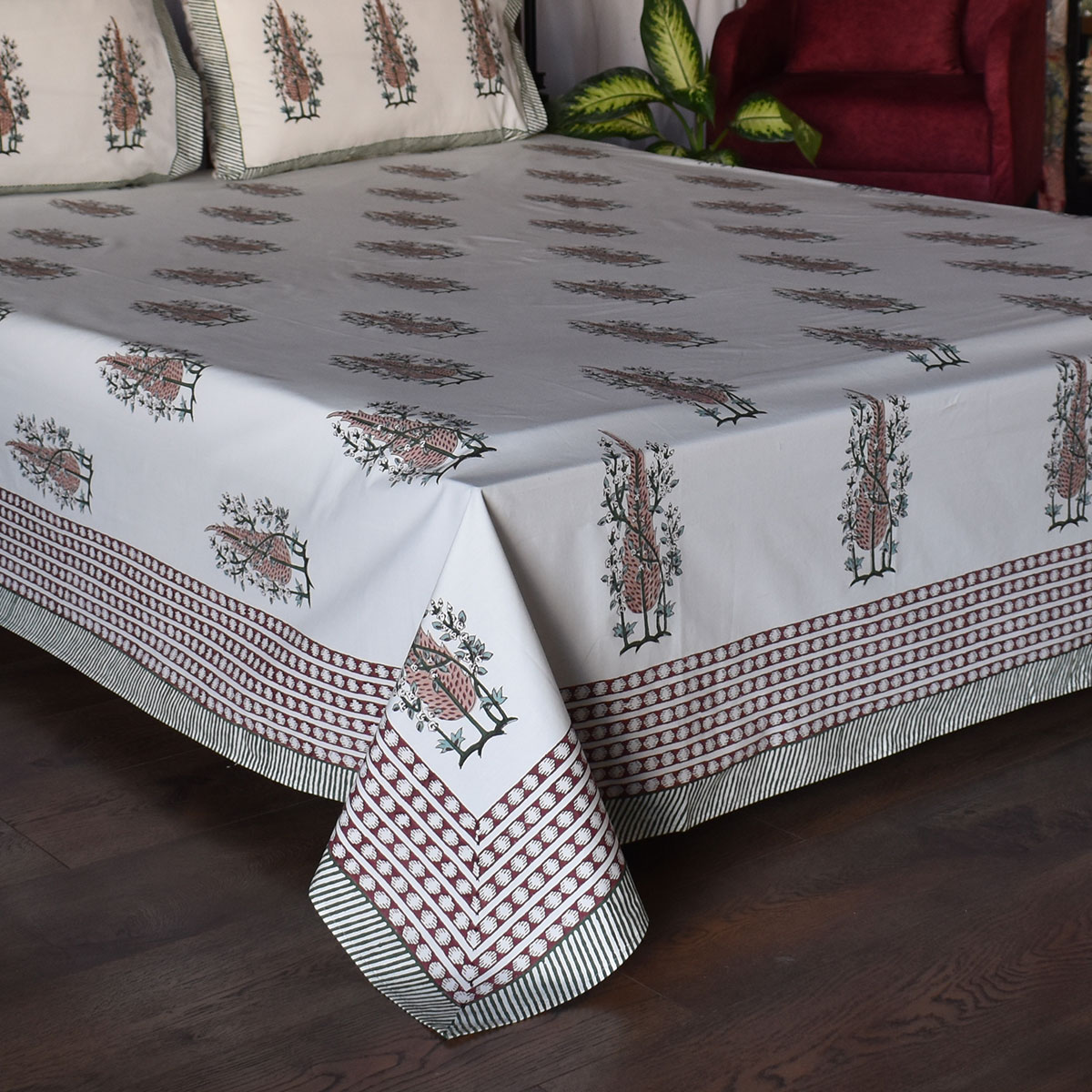 Hand Block Printed Cotton Percale Queen Size Bedspread  106726