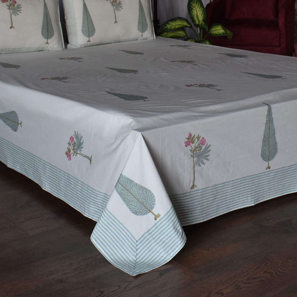 Image of Queen Size Percale Fine Cotton Bedspread with 2 Pillow Cases | 200067