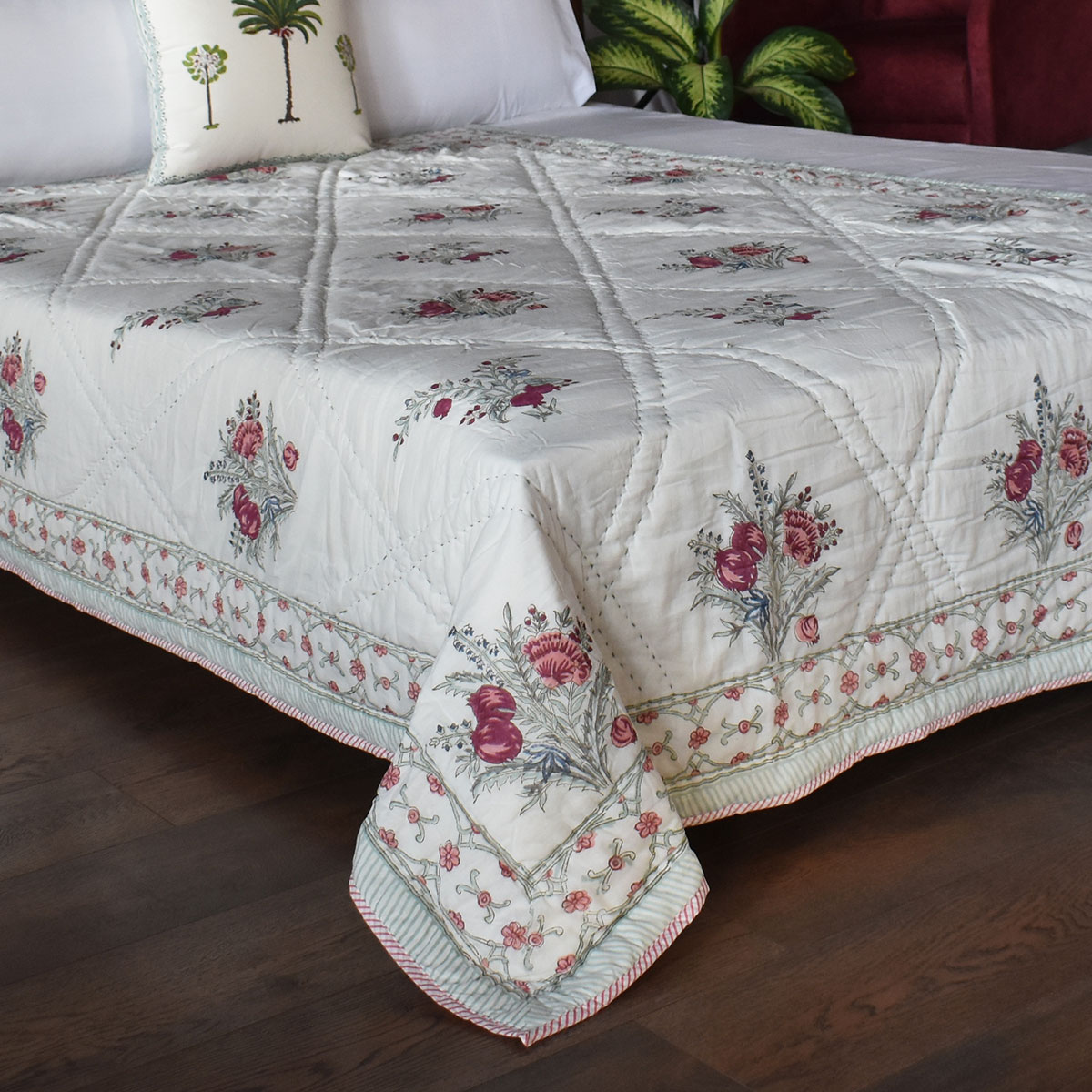 Hand Block Printed Cotton Twin Size Quilt 202413