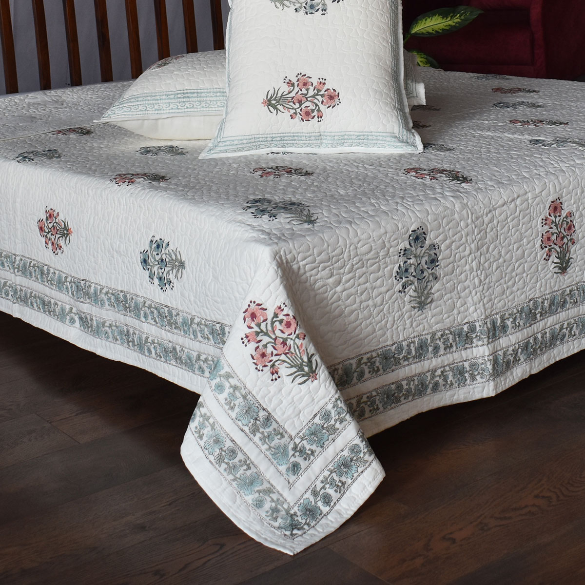 Quilted Bedspread Queen Size 202418
