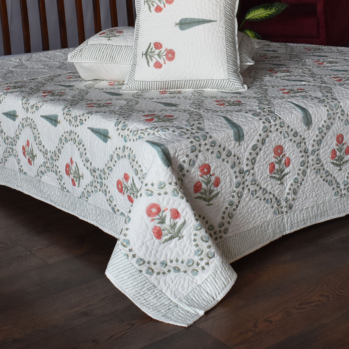 Quilted Bedspread Queen Size  202419