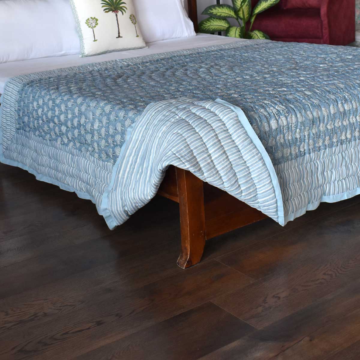 Hand Block Printed Cotton Medium Size Quilt Artichoke Pearl Blue 251210