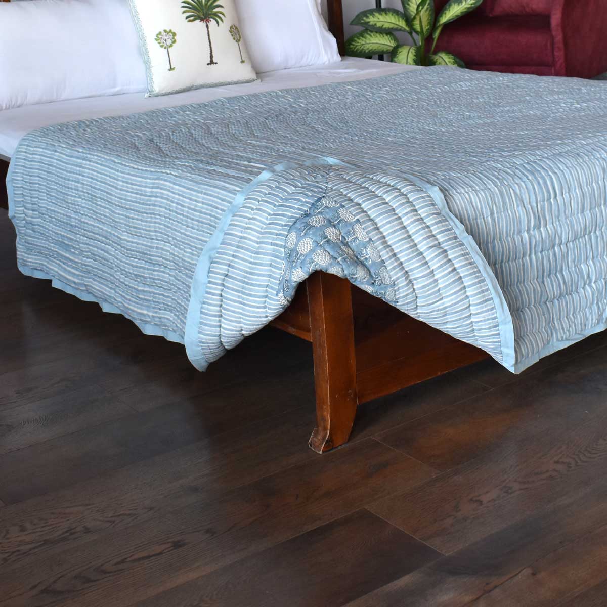 Hand Block Printed Cotton Medium Size Quilt Artichoke Pearl Blue 251210