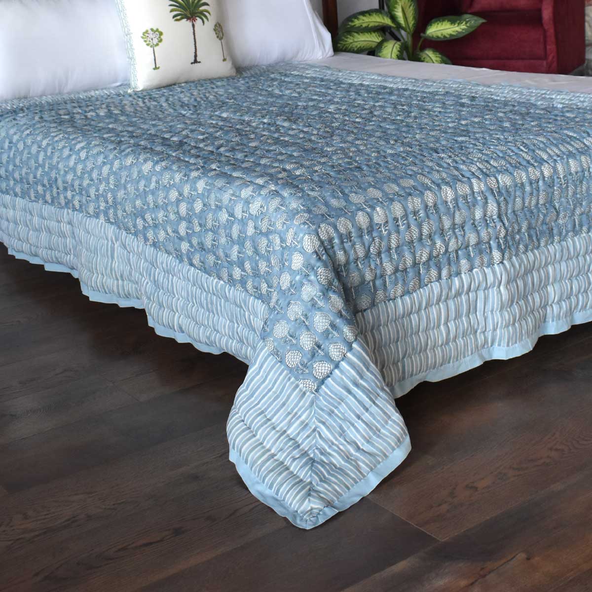 Hand Block Printed Cotton Twin Size Quilt Artichoke Pearl Blue 251210