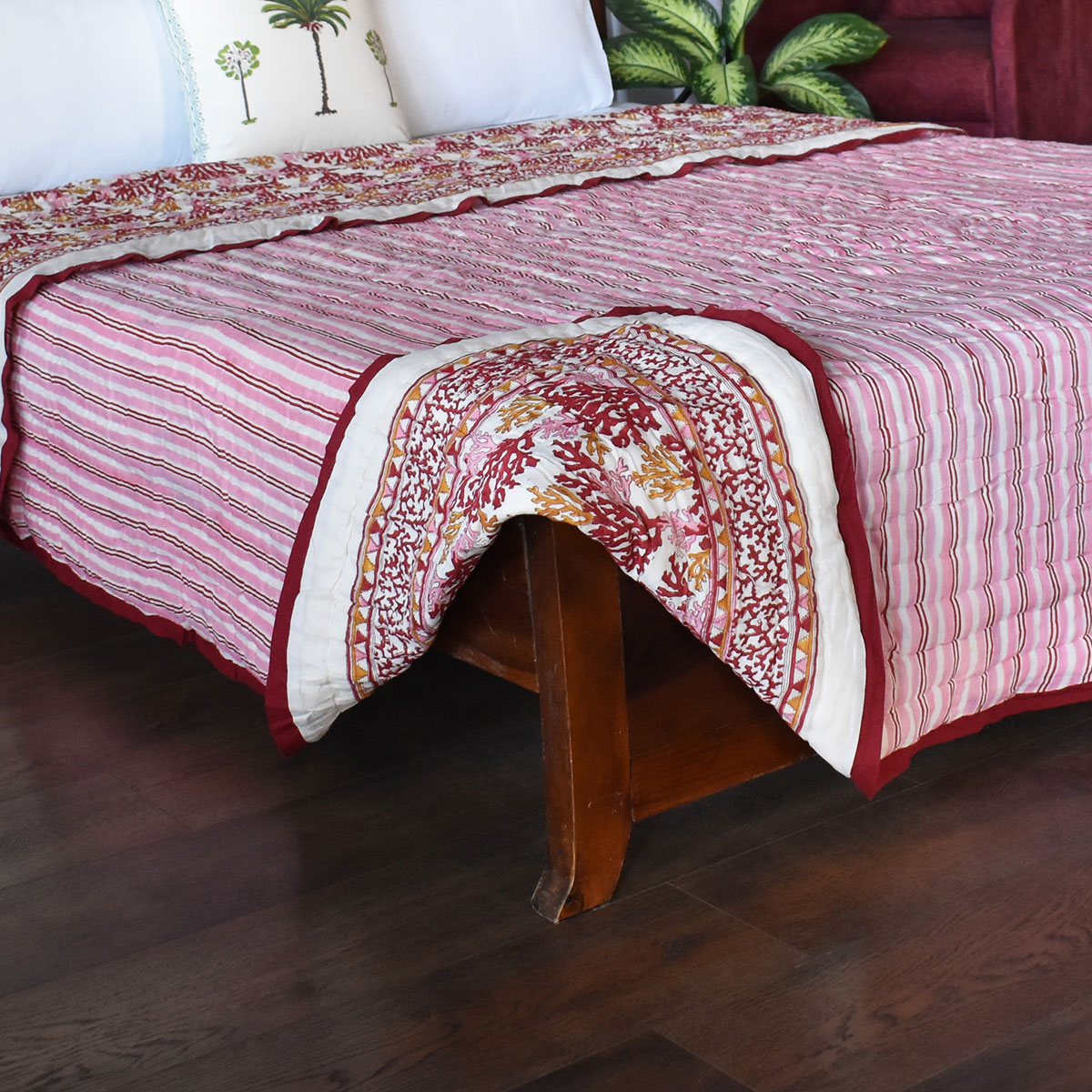 Hand Block Printed Cotton Queen Size Quilt Coral Multi Red 701927