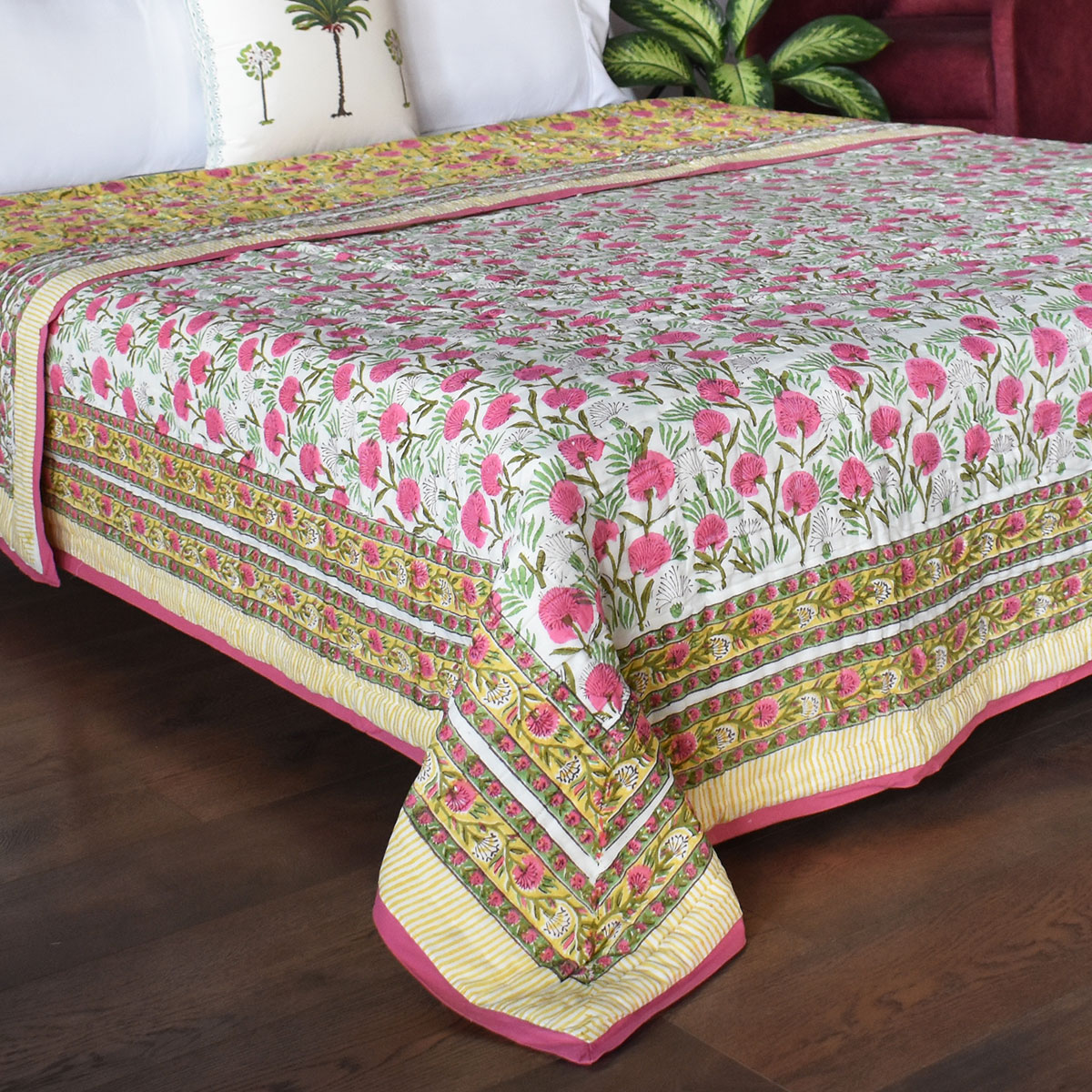 Hand Block Printed Cotton King Size Quilt  Desert Blossom Pink 206293