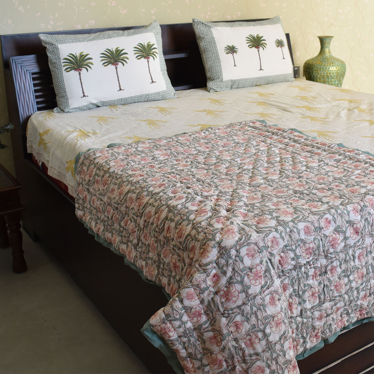 Hand Block Printed Baby Quilt Jaipur Razai Bauhaus Beige Gud 505032