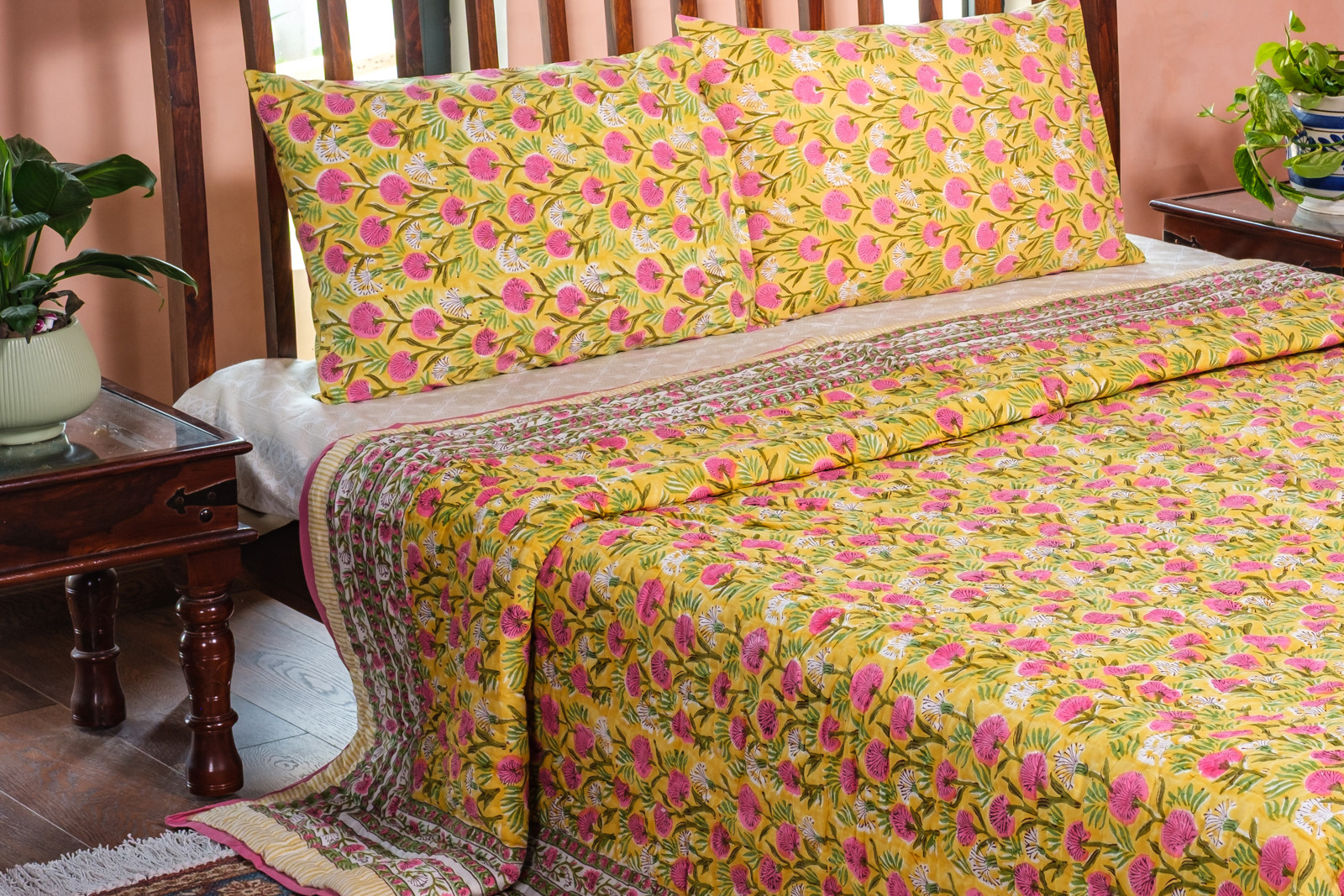 Hand Block Printed Cotton King Size Quilt  Desert Blossom Pink 206293