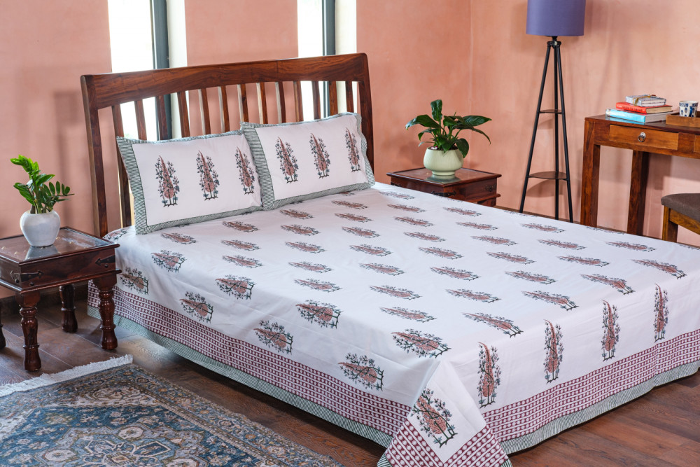 Image of Hand Block Printed Cotton Percale Queen Size Bedspread | 106726