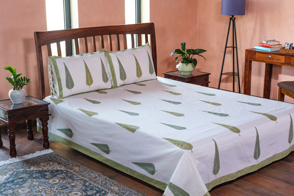 Image of Hand Block Printed Cotton Percale Queen Size Bedspread | 700236